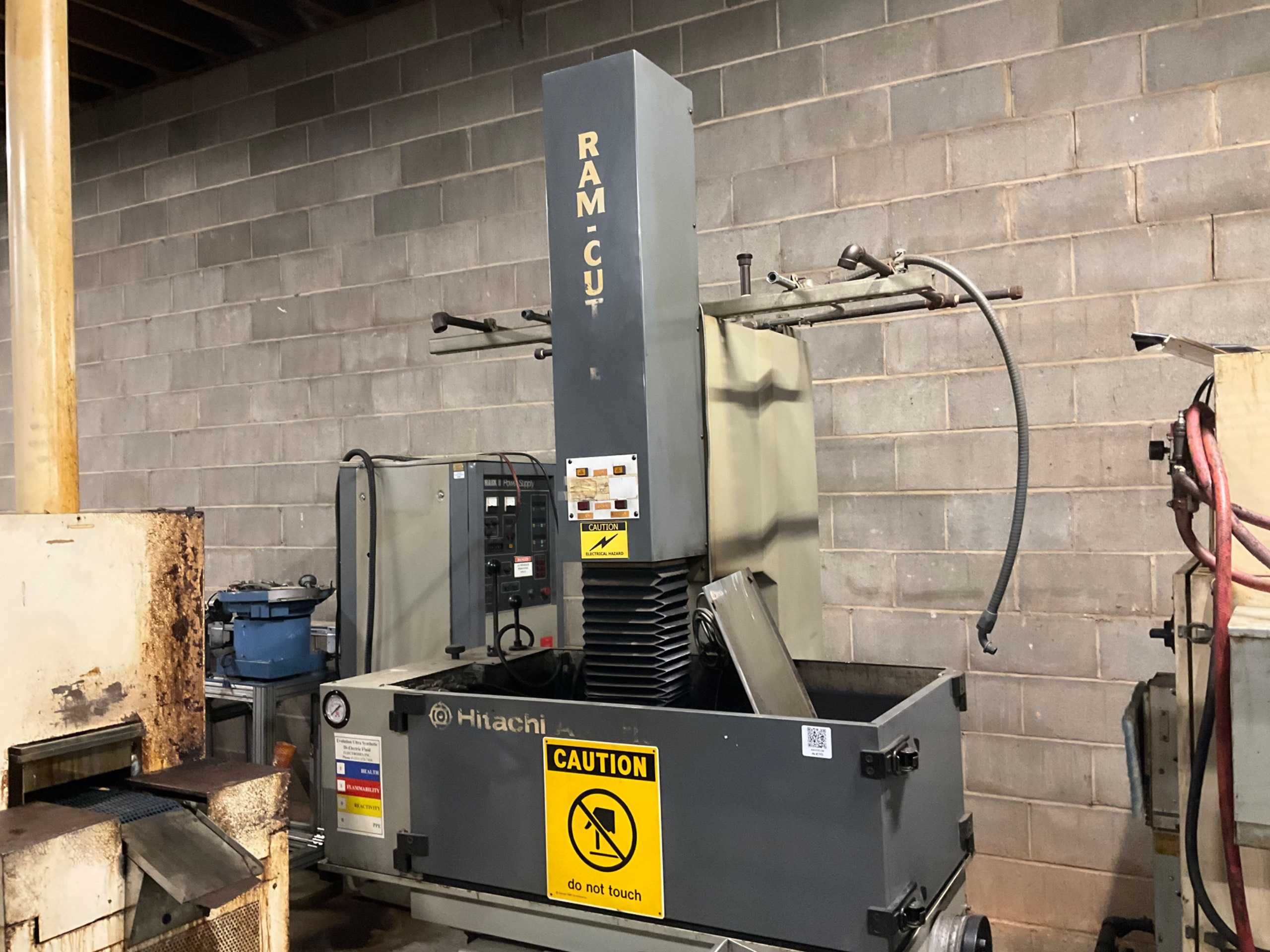 HITACHI  A 45 RAM CUT CMM MACHINE - CMM