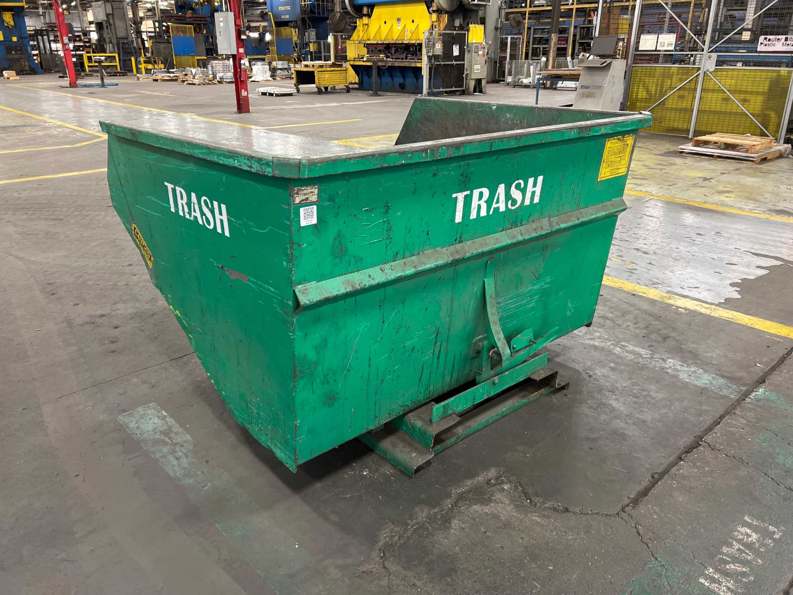 MCCULLOUGH INDUSTRIES SELF DUMPING HOPPER MCCULLOUGH INDUSTRIES SELF DUMPING HOPPER