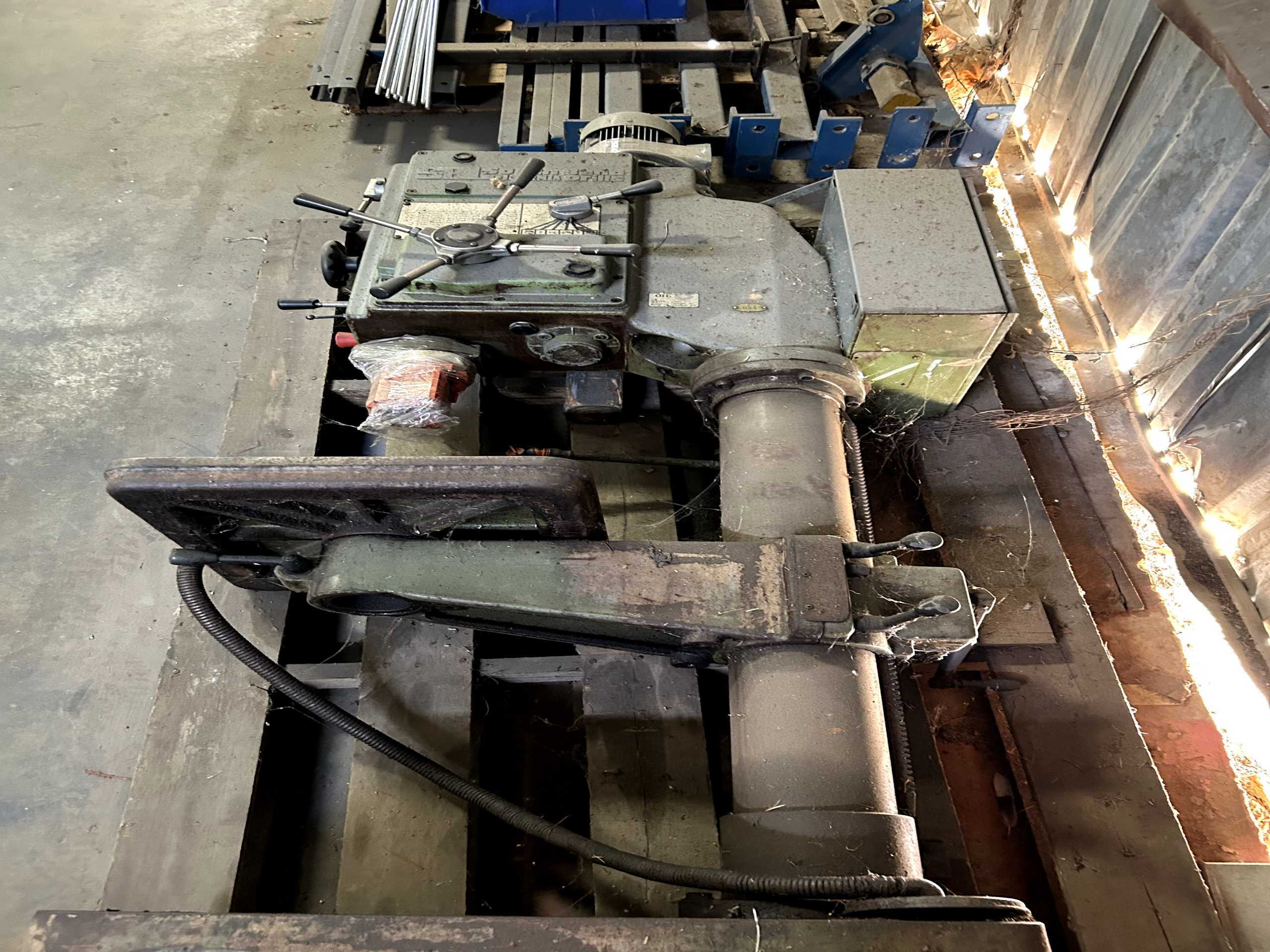 SOUTHBEND A-35 UPRIGHT DRILL PRESS - UPRIGHT DRILL PRESSES
