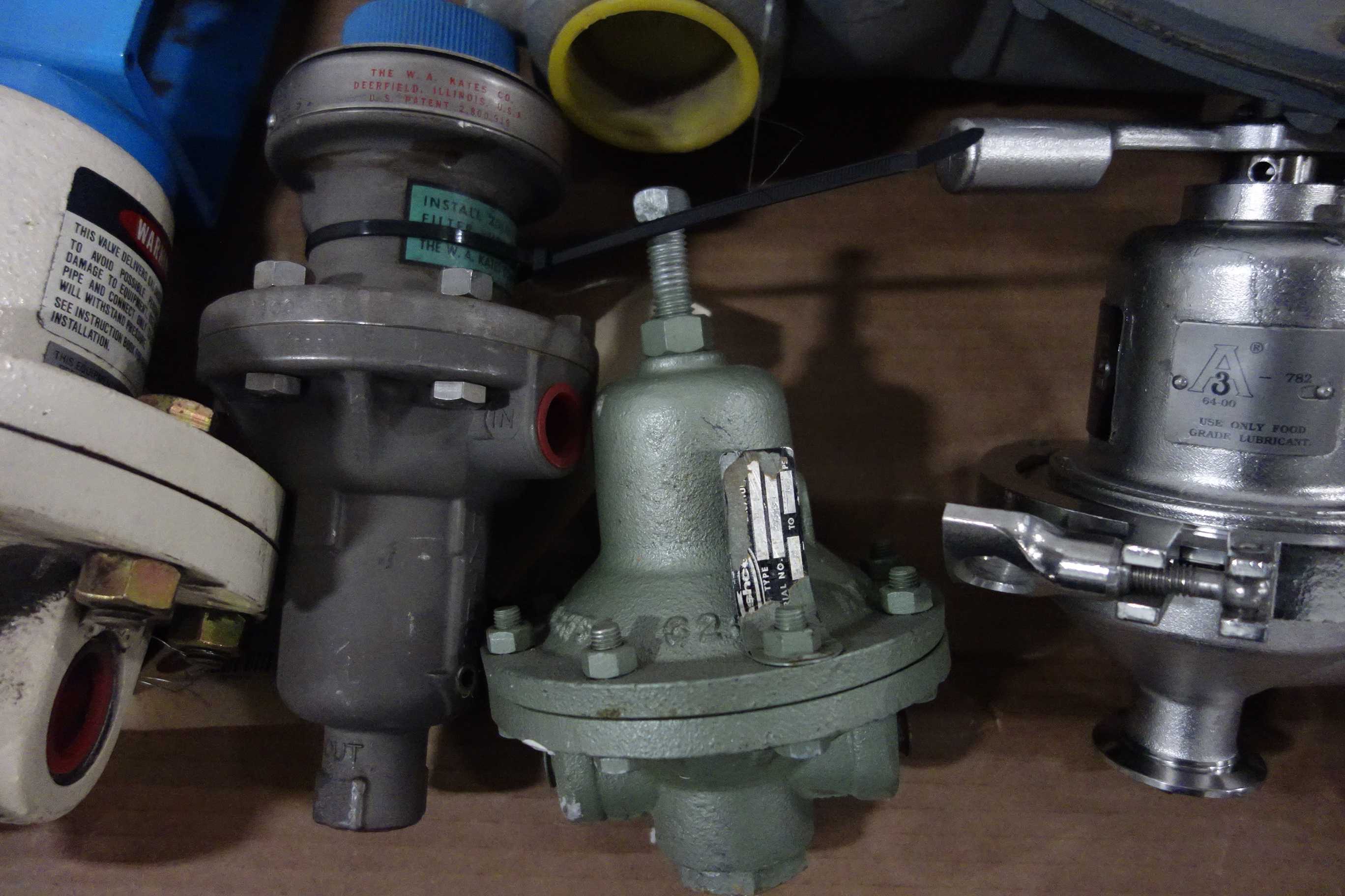 PALLET OF ASSORTED REGULATOR VALVES - PRESSURE REDUCING REGULATOR VALVE