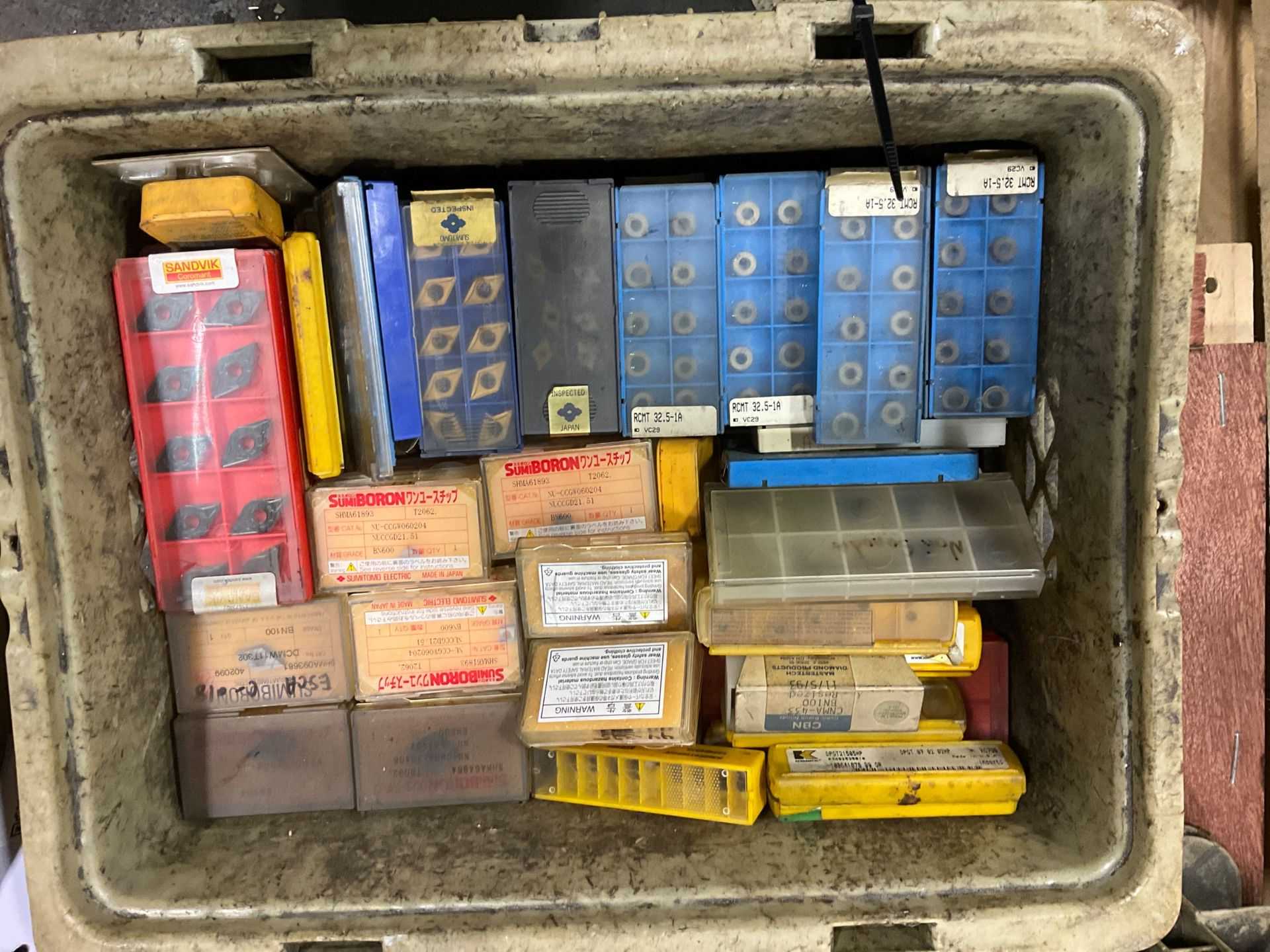 BULK QTY OF INDEXABLE CARBIDE INSERTS - INDUSTRIAL PARTS