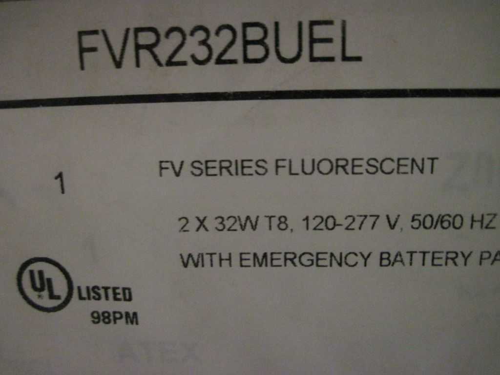 APPLETON FVR232BUEL FV SERIES FLUORESCENT LIGHT FIXTURE - LIGHT FIXTURES