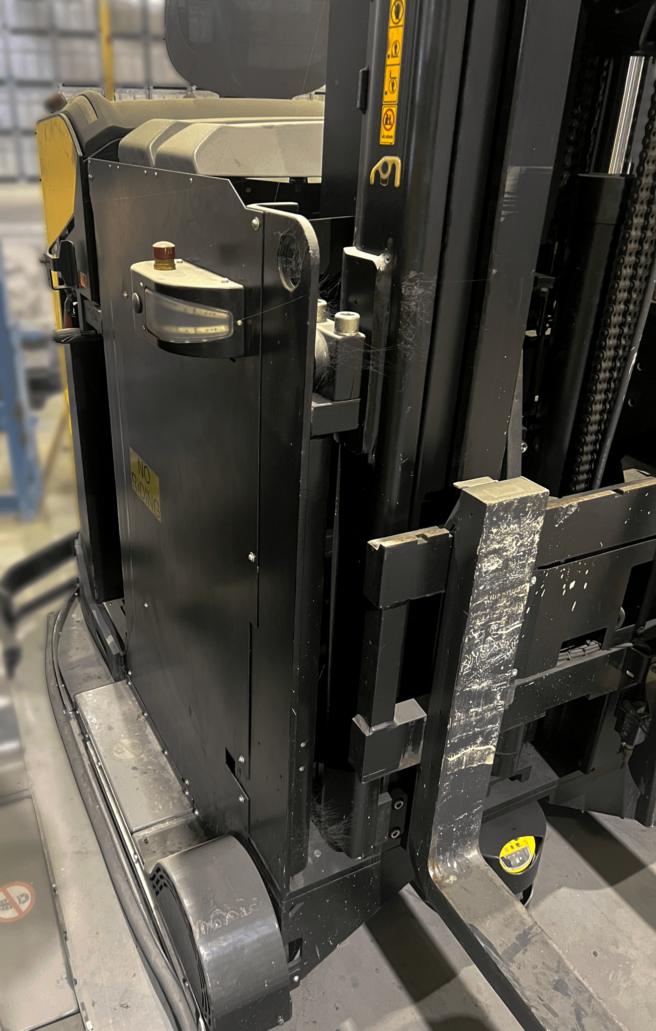 2015 ROCLA AWT15 AUTOMATED GUIDED VEHICLE - MATERIAL HANDLING EQUIPMENT