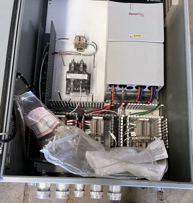 2020 ALLEN-BRADLEY POWERFLEX 700 AC VFD DRIVE - undefined