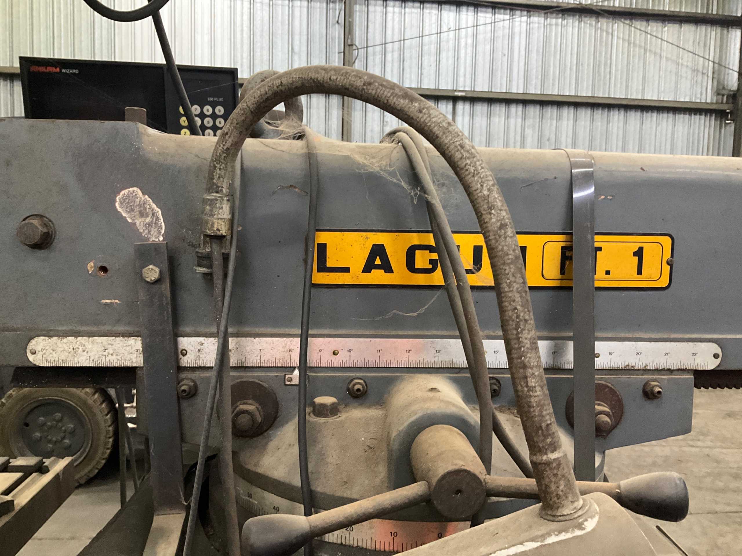 LAGUN FT.1 MILLING MACHINE - MILLING MACHINES