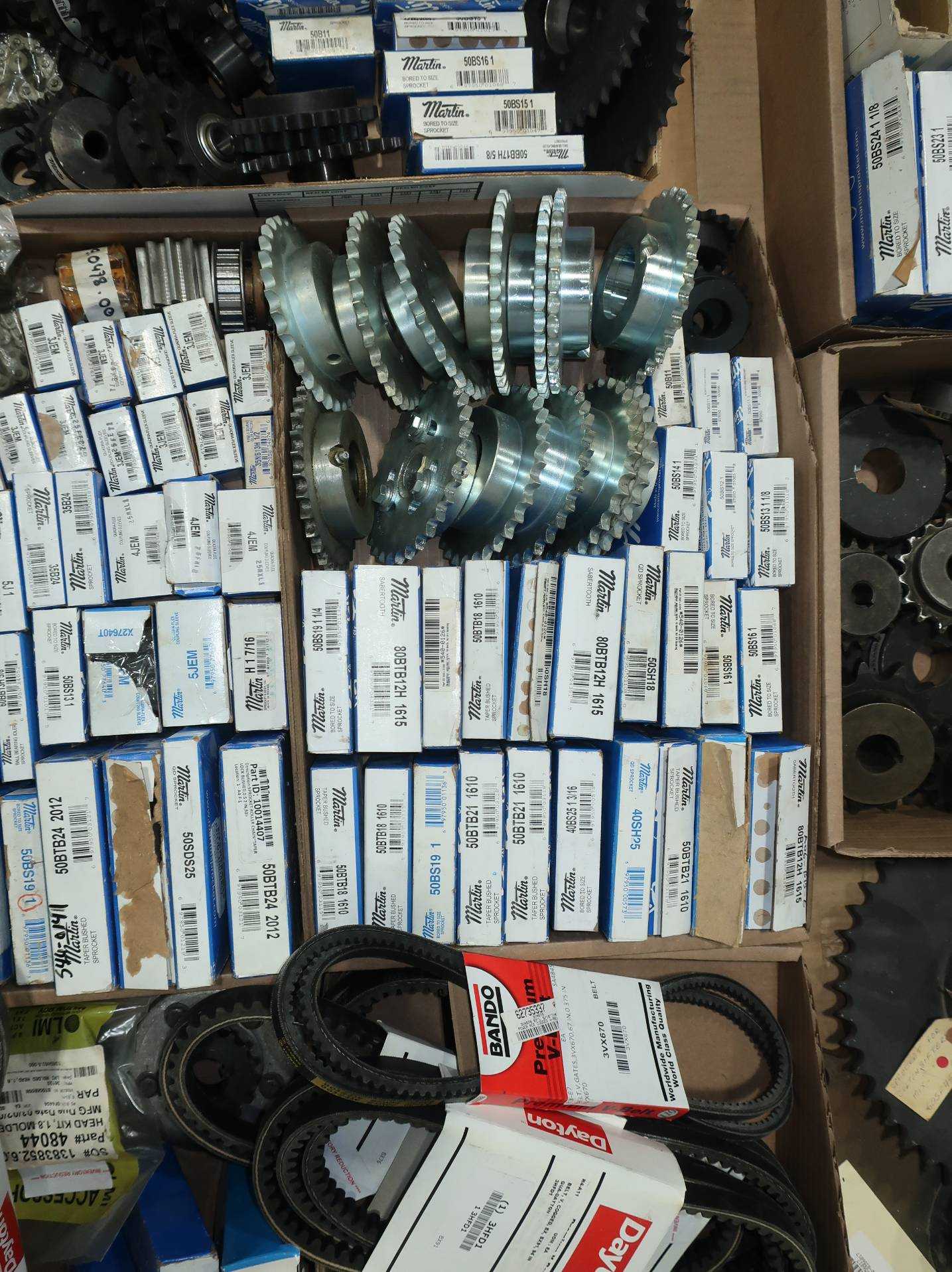SKU 1760848- 4 PALLETS OF ASSORTED POWER TRANSMISSION - POWER TRANSMISSION