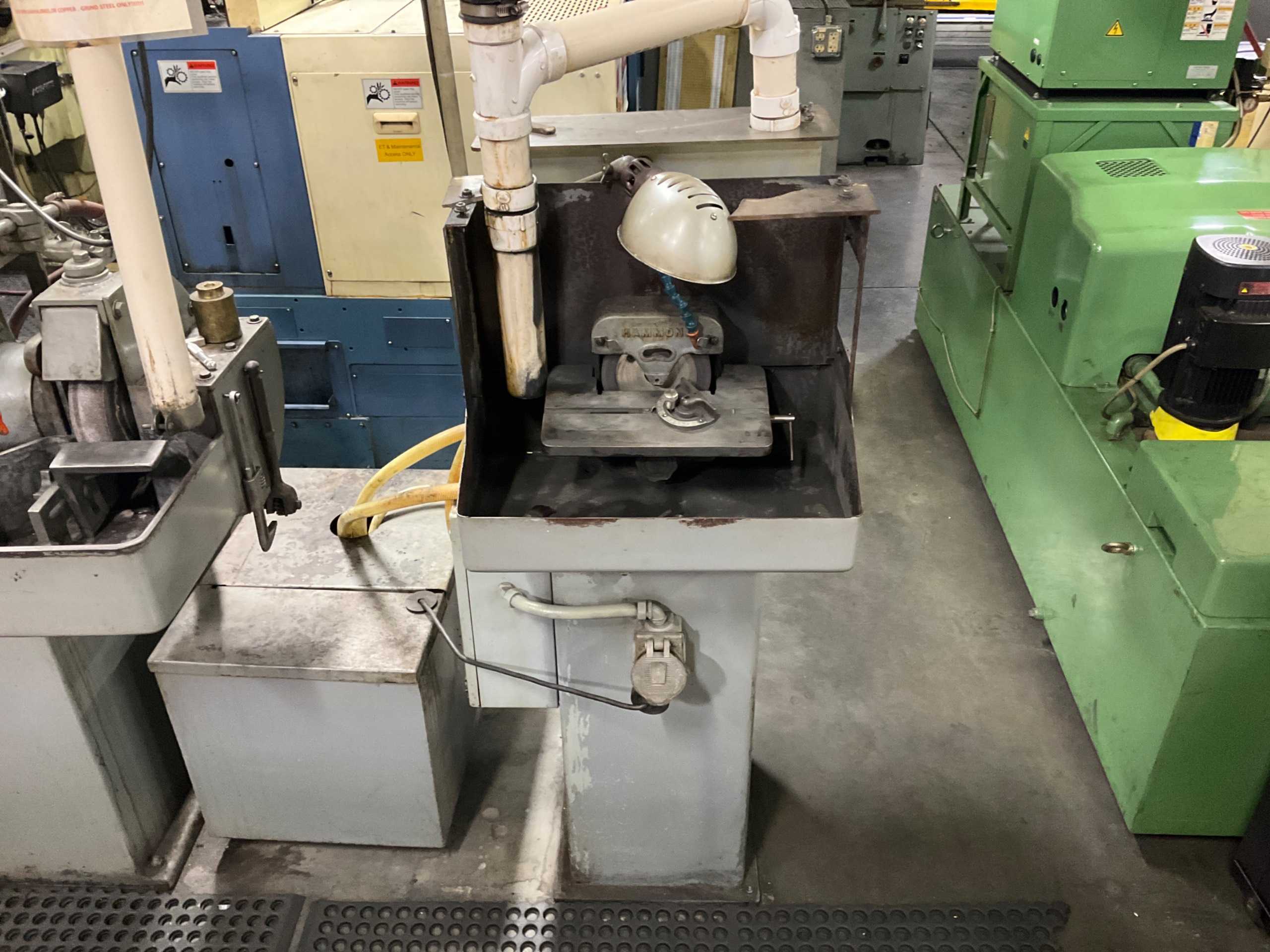 HAMMOND WD-8 TOOL GRINDER - TOOL GRINDERS