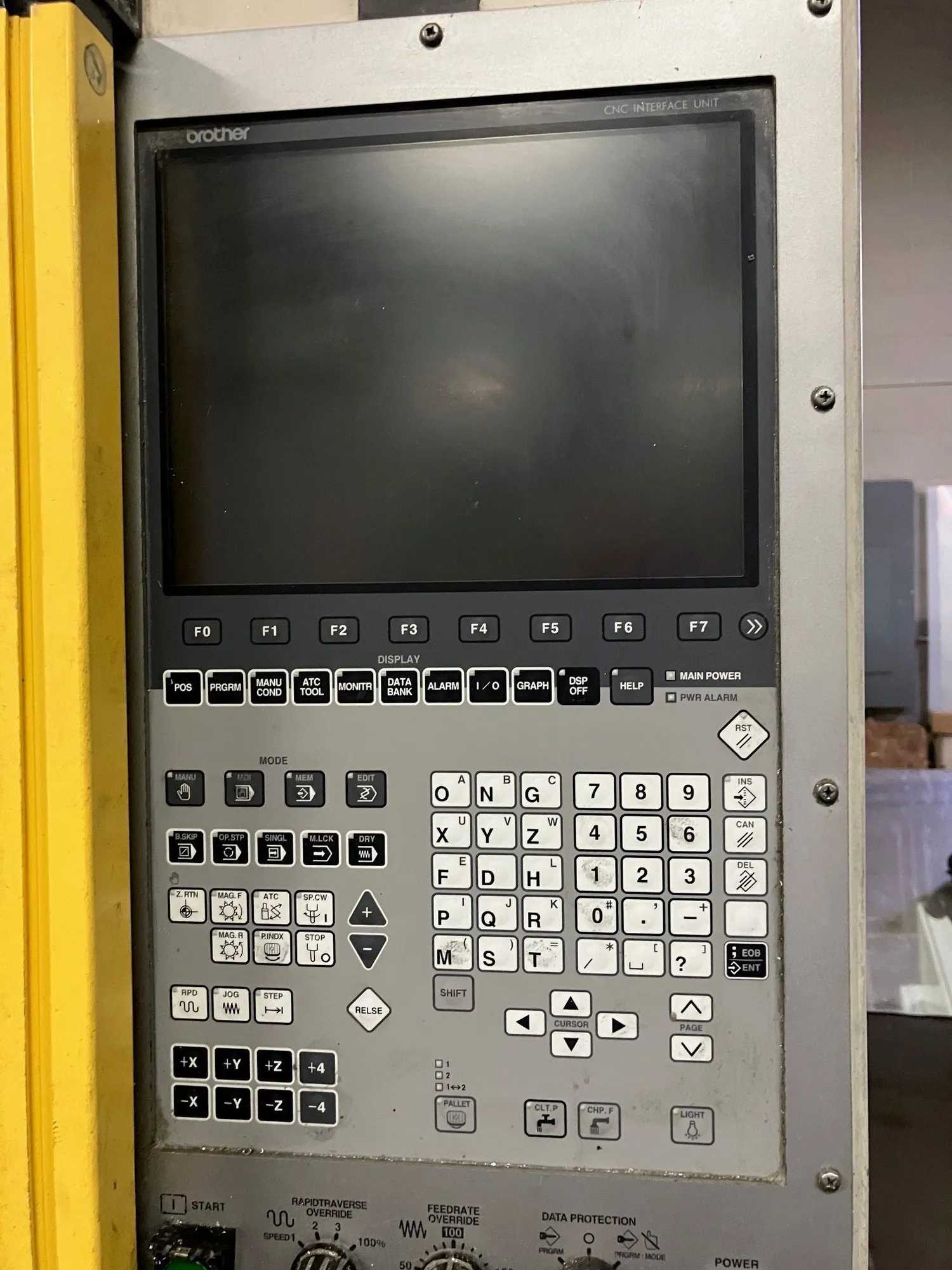2010 BROTHER TC-R2B CNC DRILL & TAP VMC, 10K RPM, 14 ATC, 16.5X12.8X12IN, 15HP, BT30, PALLET CHANGER - VERTICAL MACHINING CENTERS