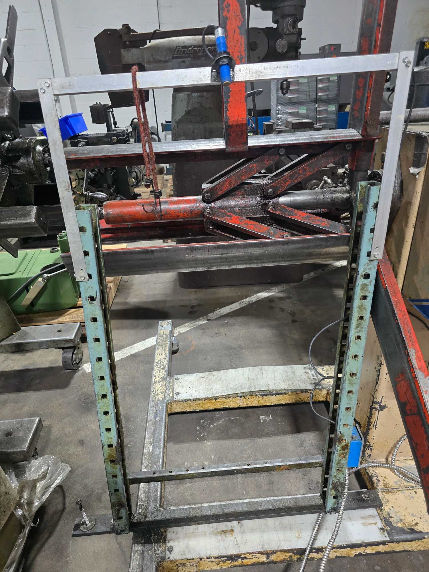 PRESS ROOM EQUIPMENT PR-241500-DCM COIL DISPENSER, 1/2 HP MOTOR, 1500 LB CAPACITY - COIL HANDLING EQUIPMENT