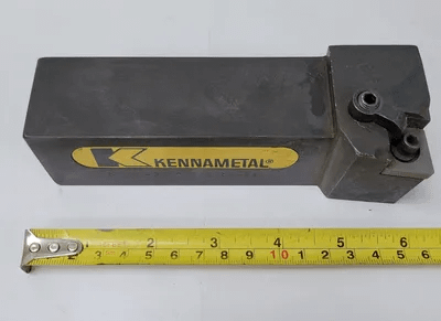LOT OF 7 KENNAMETAL/SUMITOMO TURNING TOOLS & TOOLHOLDERS - MACHINE TOOLING