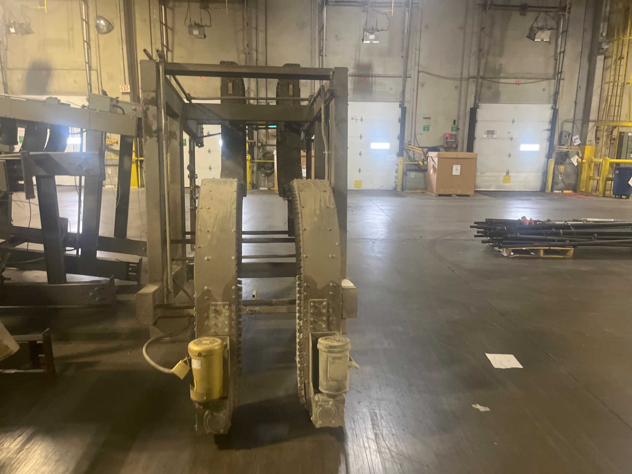 PACK AIR INC CARTON ELEVATOR - BUCKET ELEVATOR