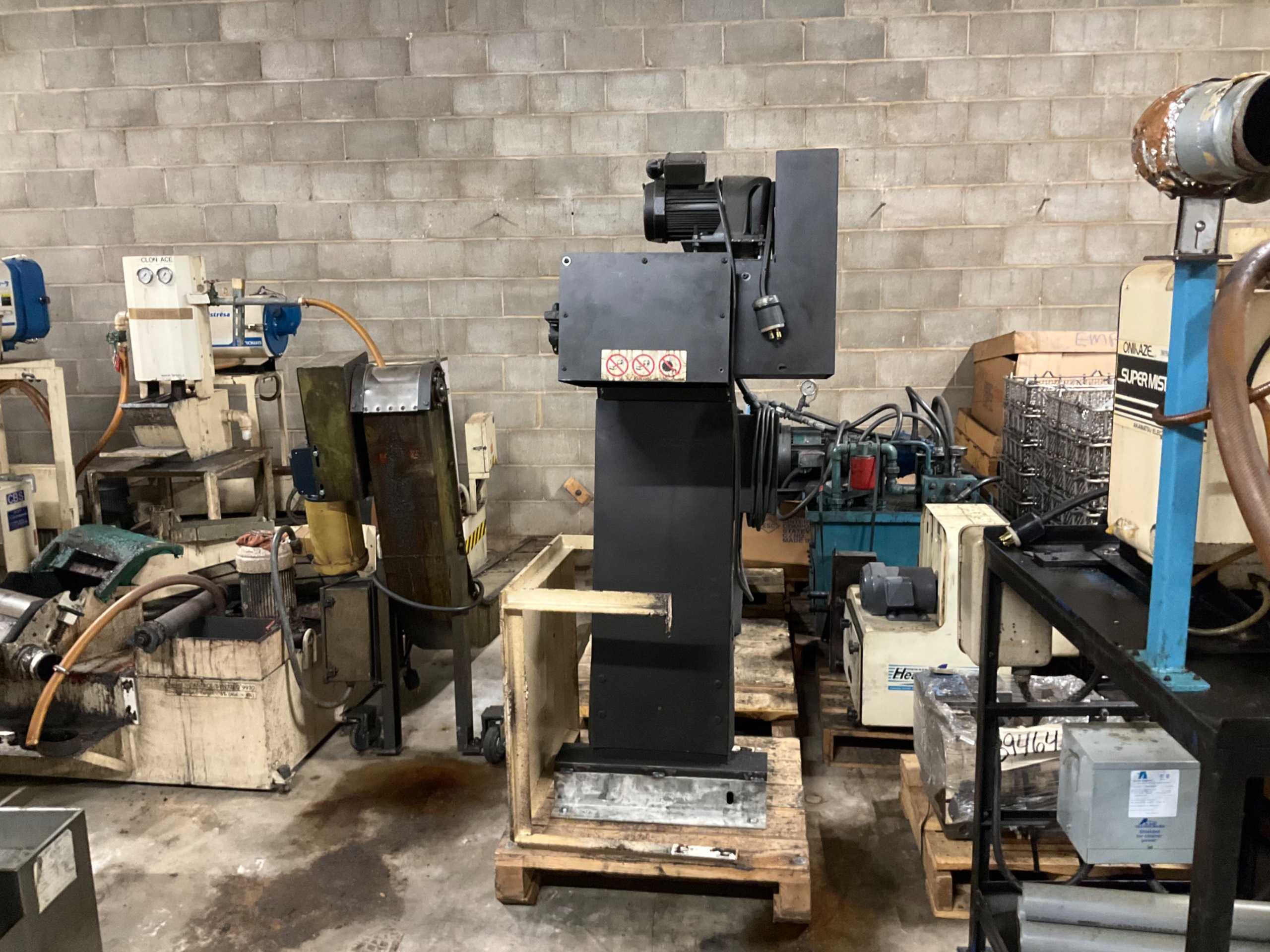 INCLINE CONVEYOR INCLINE CONVEYOR