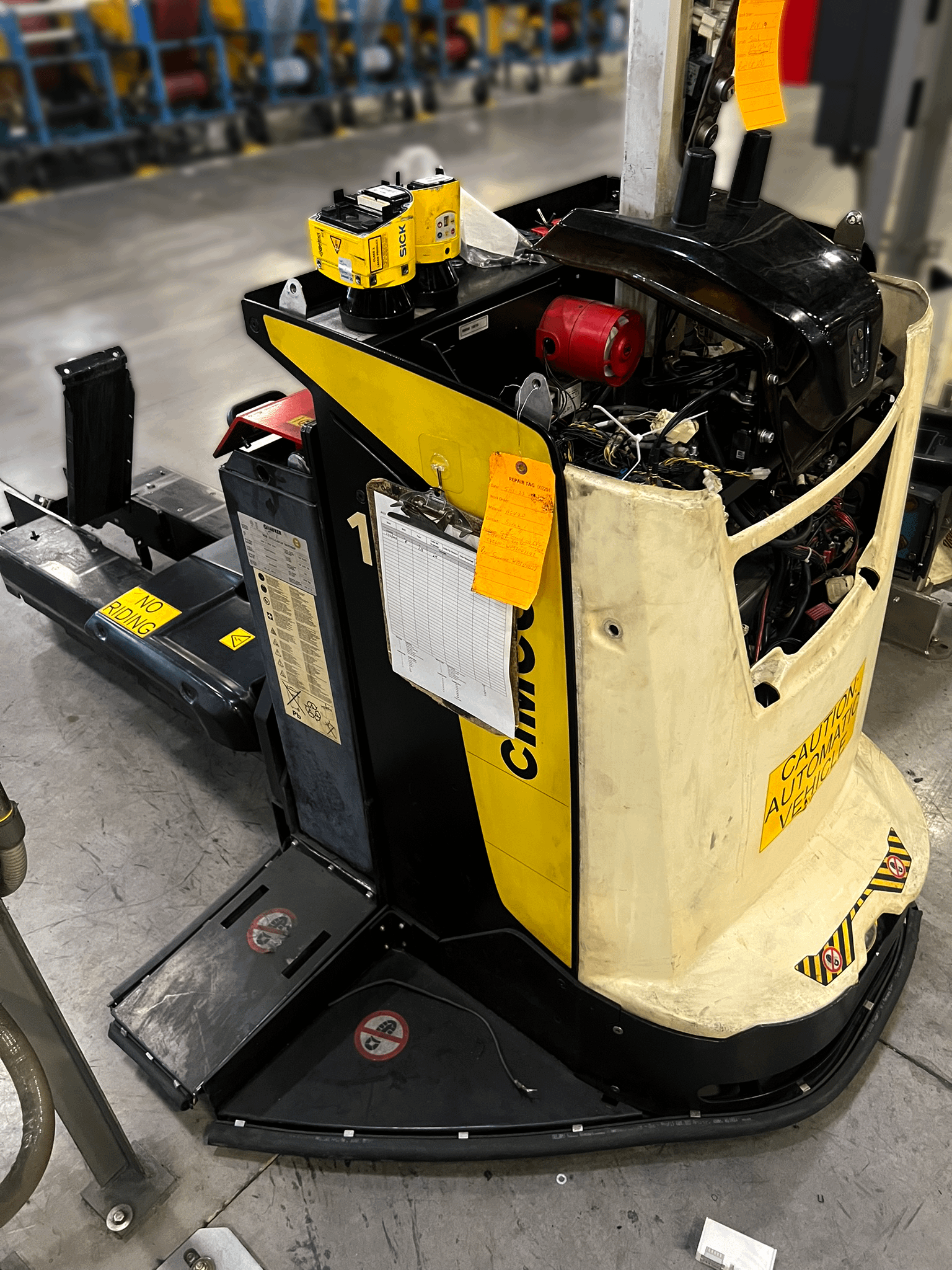 2015 ROCLA ATX16 AUTOMATED GUIDED VEHICLE - MATERIAL HANDLING EQUIPMENT