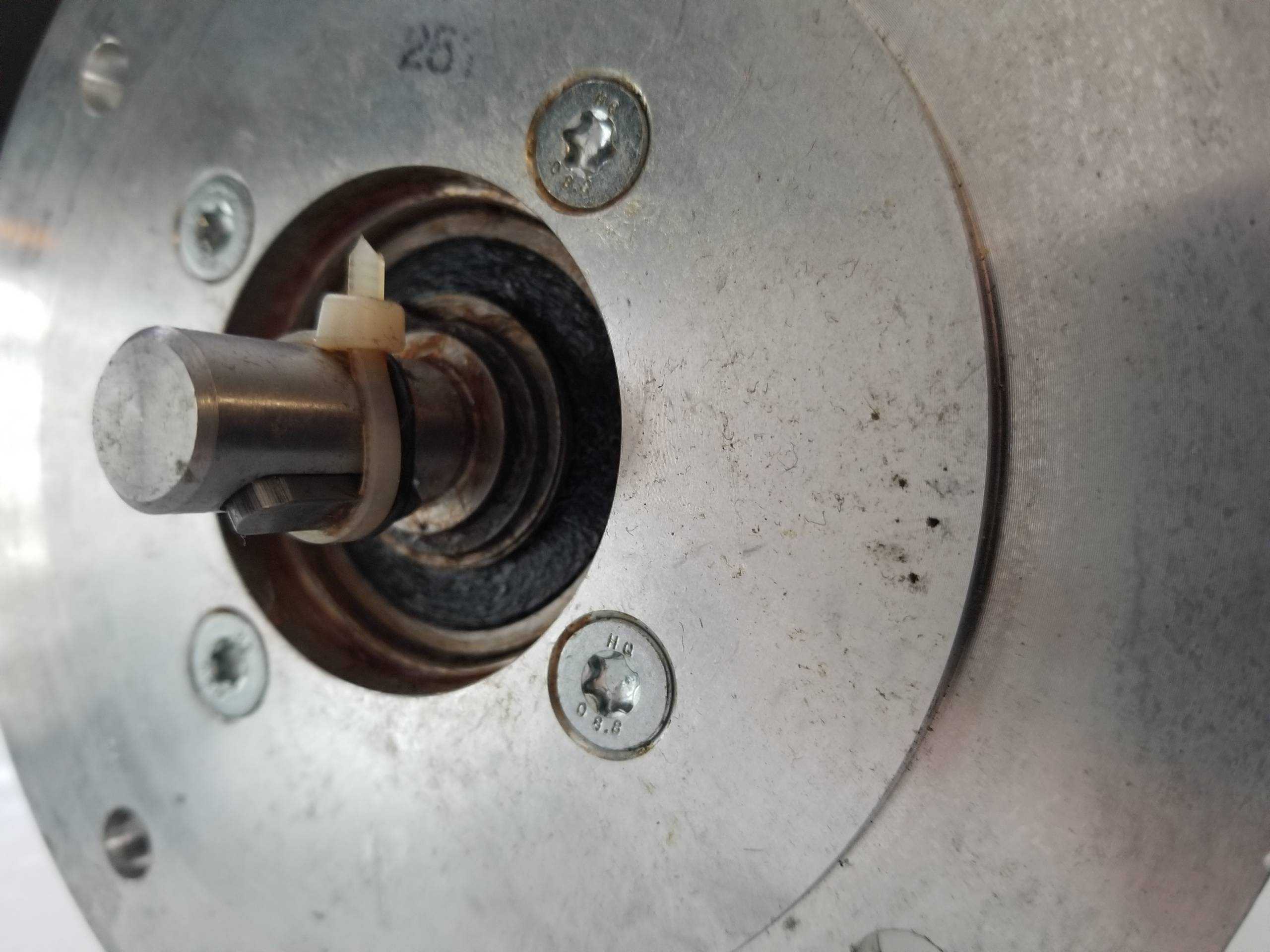 DUNKERMOTOREN GR 80X80 24V DC MOTOR WITH PLG 75 PLANETARY GEARBOX - GEARMOTOR