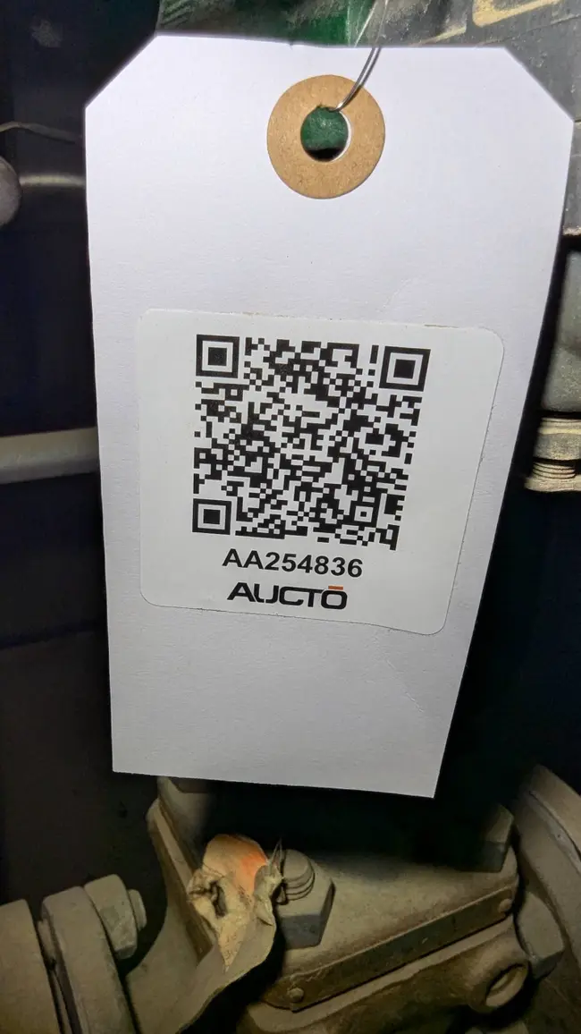 FISHER ET CONTROL VALVE & 667 ACTUATOR ASSEMBLY - undefined