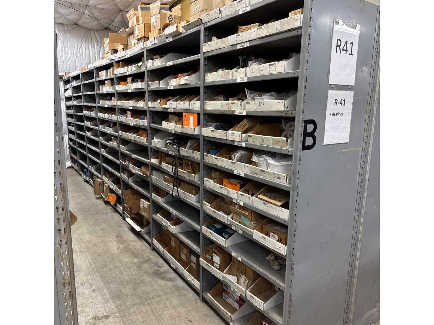 BULK QTY OF BEARINGS - BEARINGS