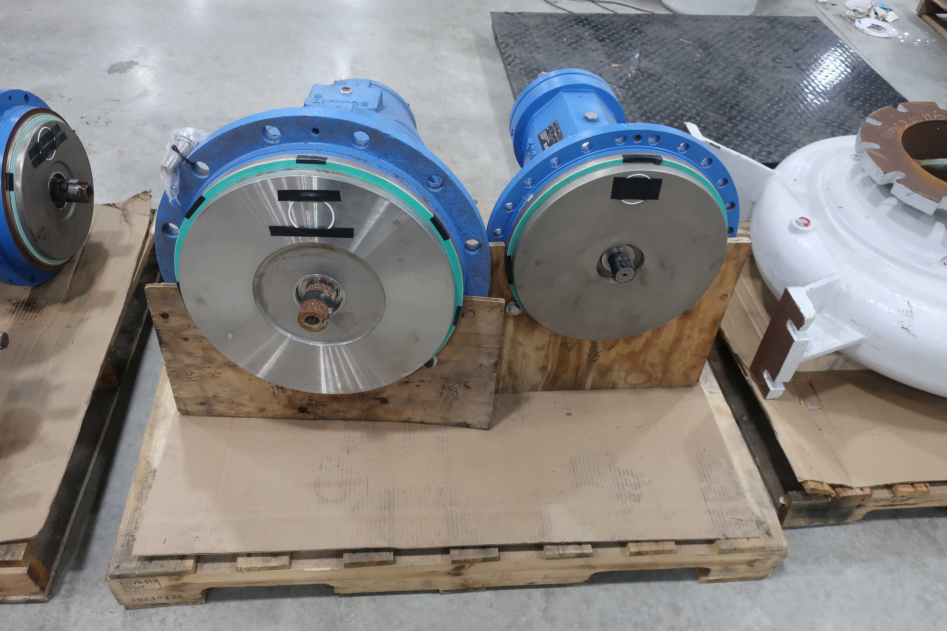 SKU 1755594 - 2 PALLETS OF ASSORTED GOULDS CENTRIFUGAL PUMPS - CENTRIFUGAL PUMP