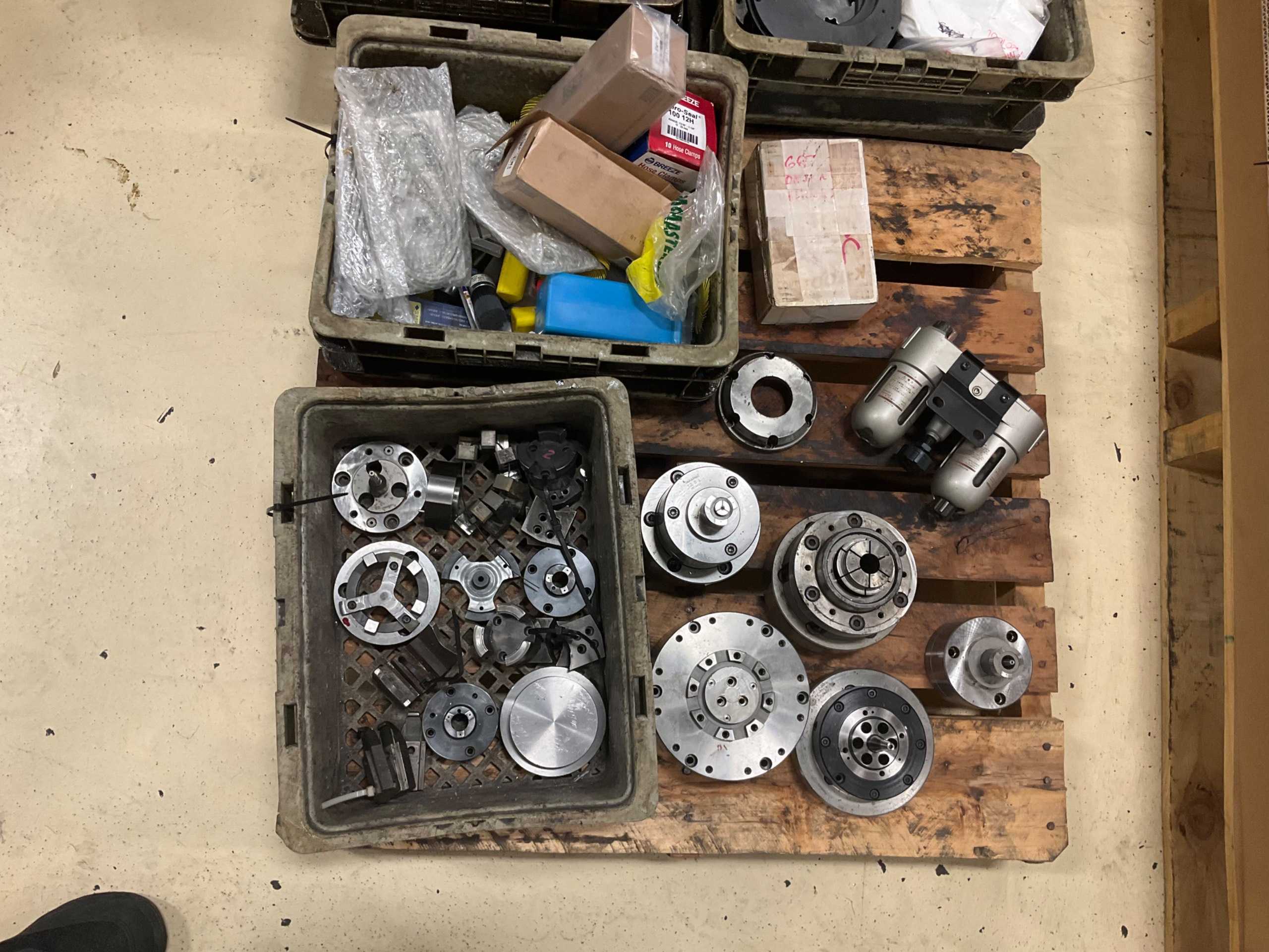 BULK QTY OF INDUSTRIAL PARTS - INDUSTRIAL PARTS