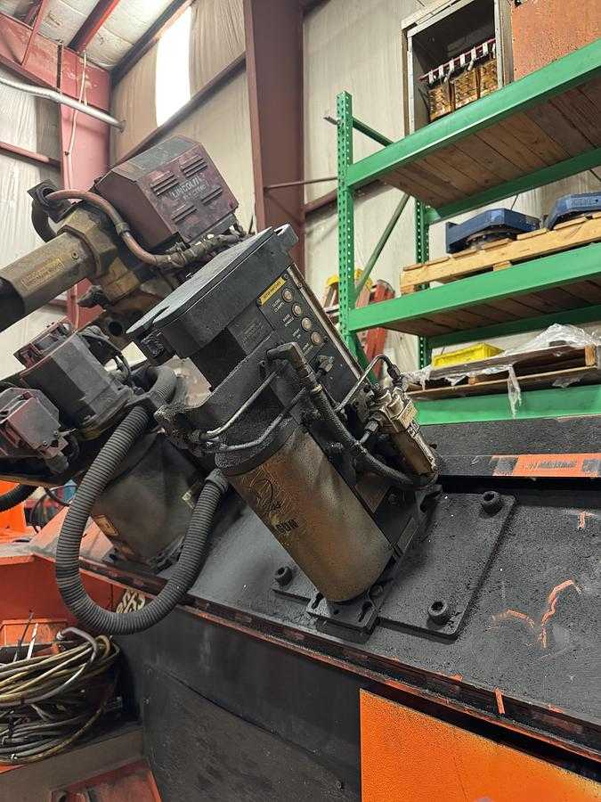 2014 GENESIS SYSTEM 3X MIG WELDING CELL, DUAL FANUC ARC MATE 100IC ROBOTS, 10KG, 1420MM REACH - WELDING EQUIPMENT