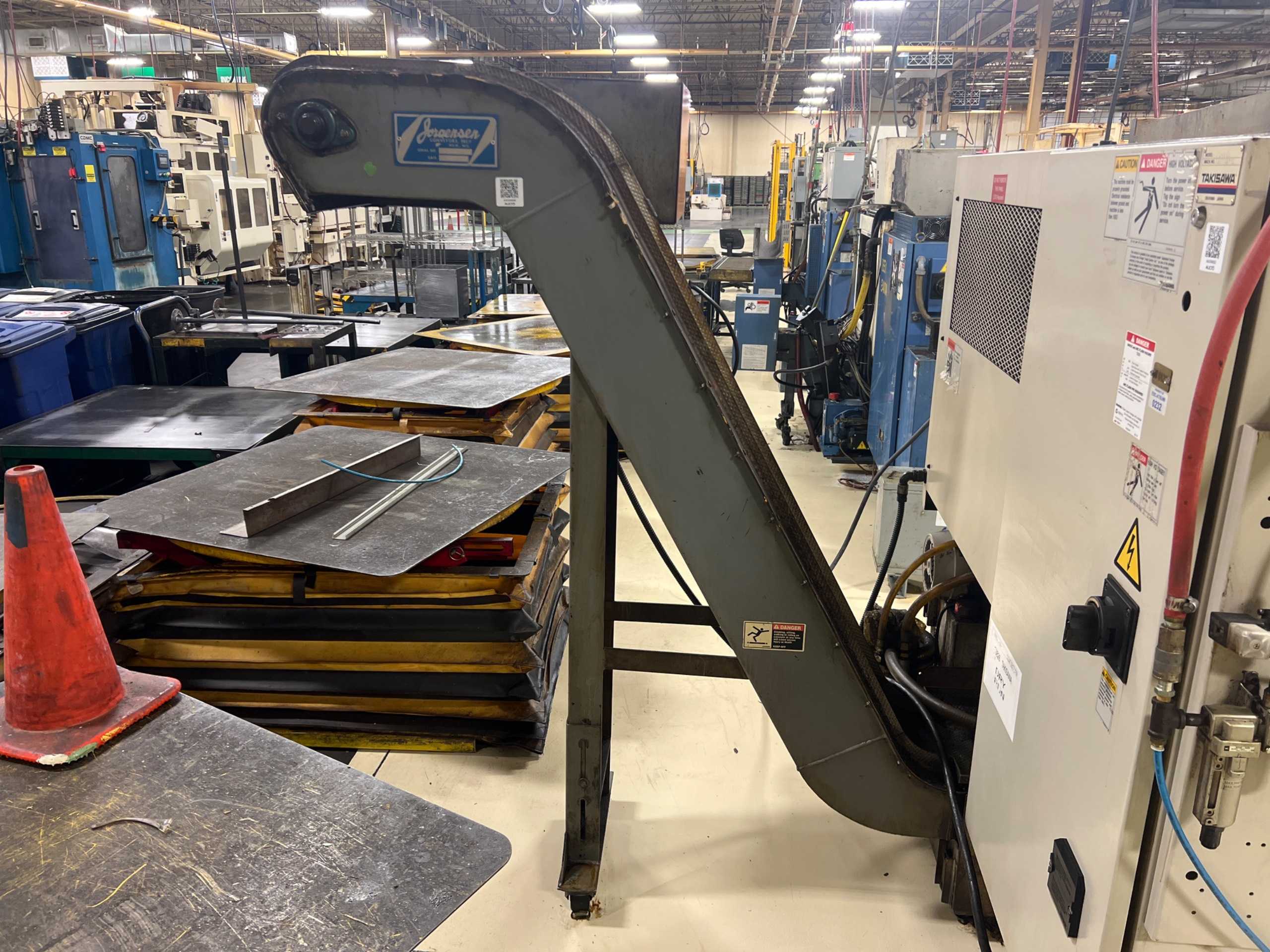 1996 JORGENSEN CONVEYORS CHIP CONVEYOR - BELT CONVEYOR