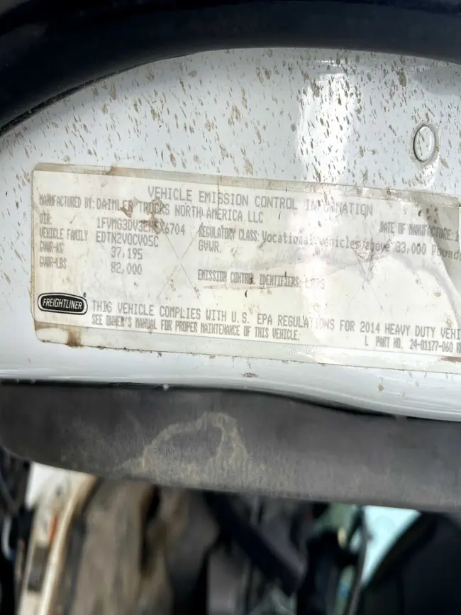 2013 LANDSHARK HYDRO-EXCAVATION TRUCK - FREIGHTLINER - undefined