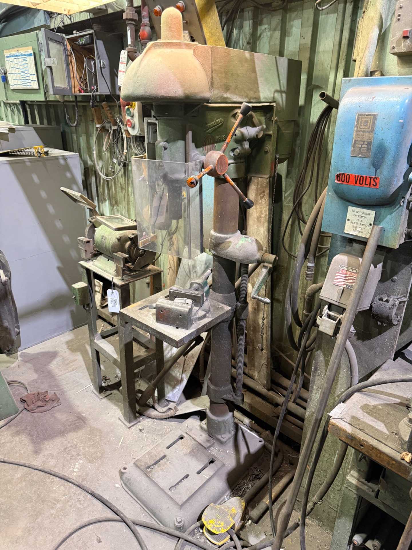 Canadian Blower & Forge CO. No. 18 Drill Press - UPRIGHT DRILL PRESSES