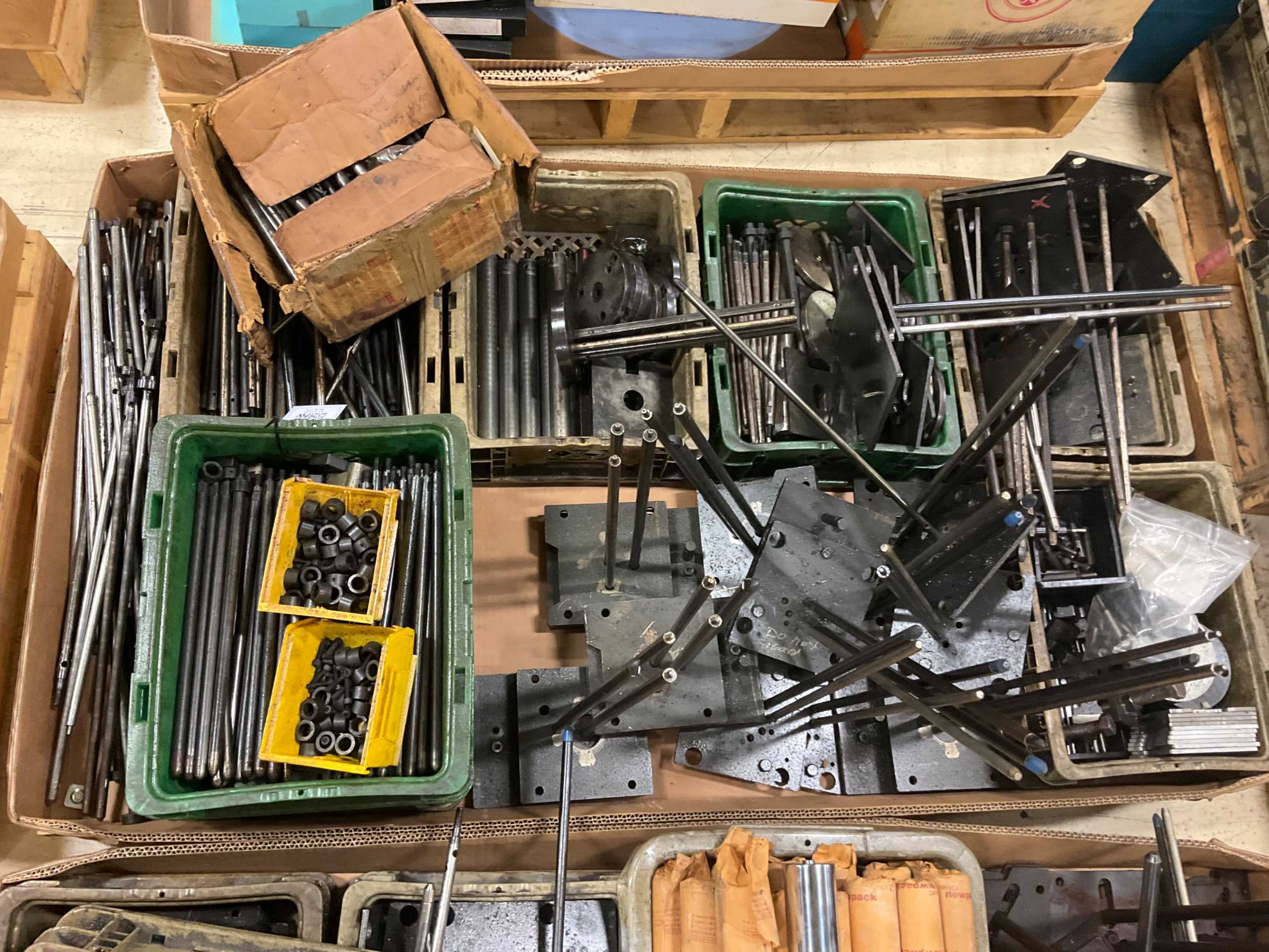 BULK QTY OF INDUSTRIAL PARTS - INDUSTRIAL PARTS