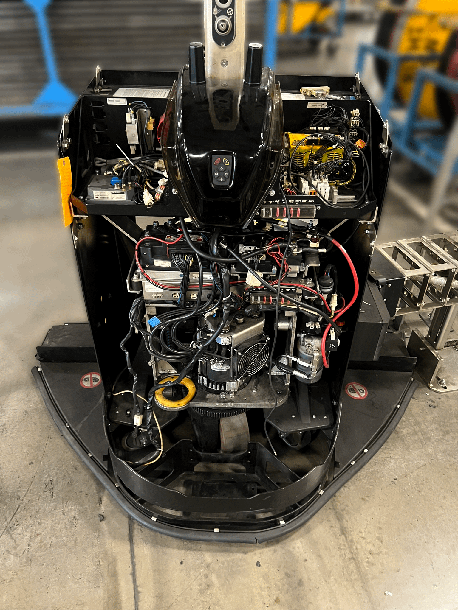 2015 ROCLA ATX16 AUTOMATED GUIDED VEHICLE - LIFTING & MATERIAL HANDLING