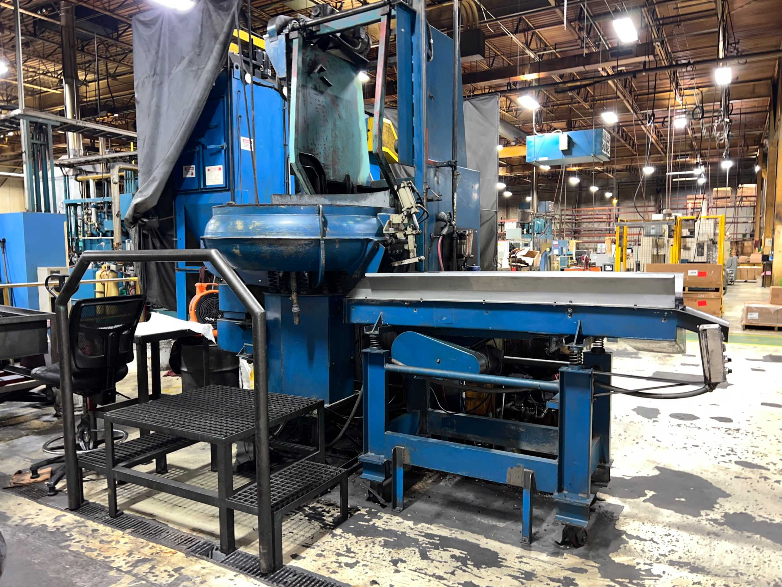 BOWL TUMBLER PARTS FEEDER - MATERIAL HANDLING