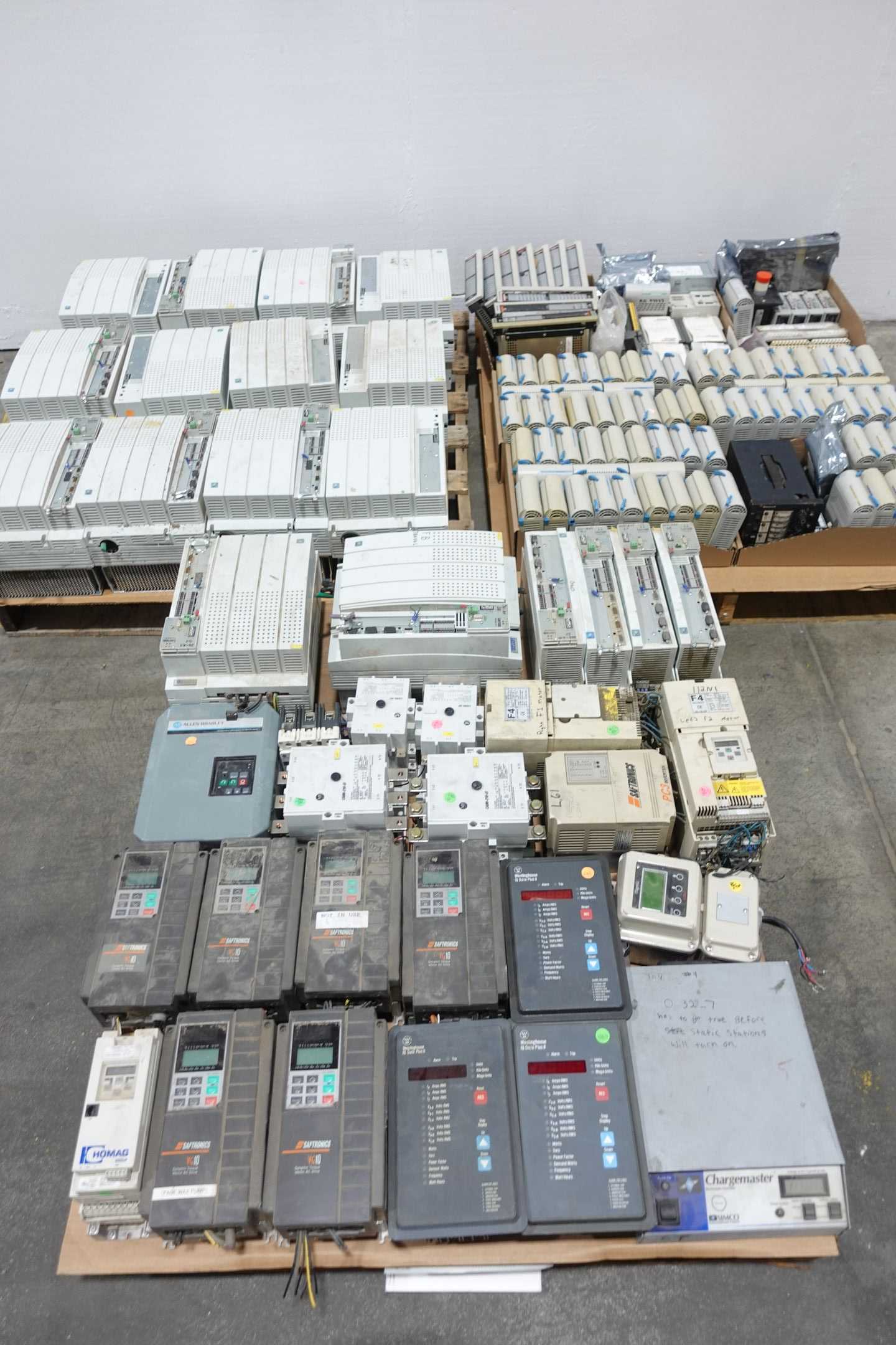 3 PALLETS OF ASSORTED AUTOMATION AND ELECTRICAL CONTROLS - AUTOMATION & CONTROLS