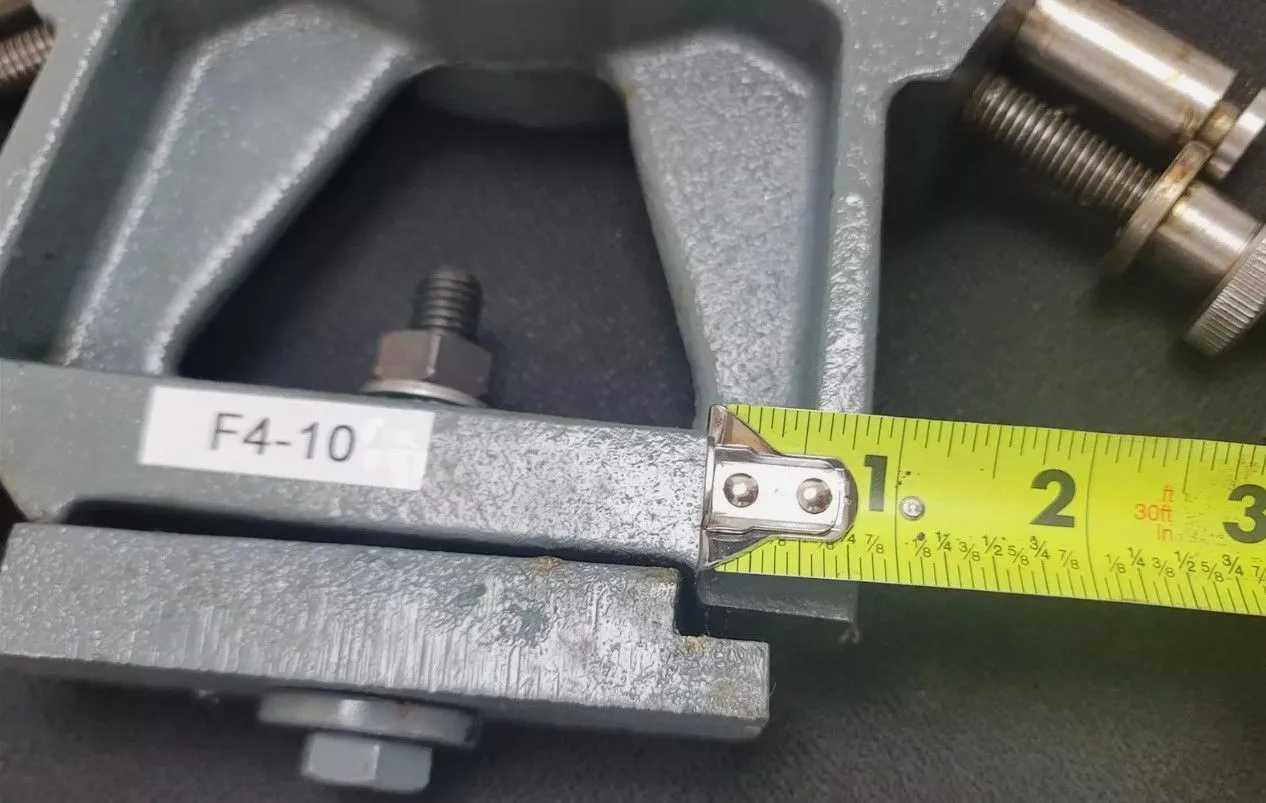 CLAUSING METOSA C1340S STEADY REST - MACHINE TOOLING