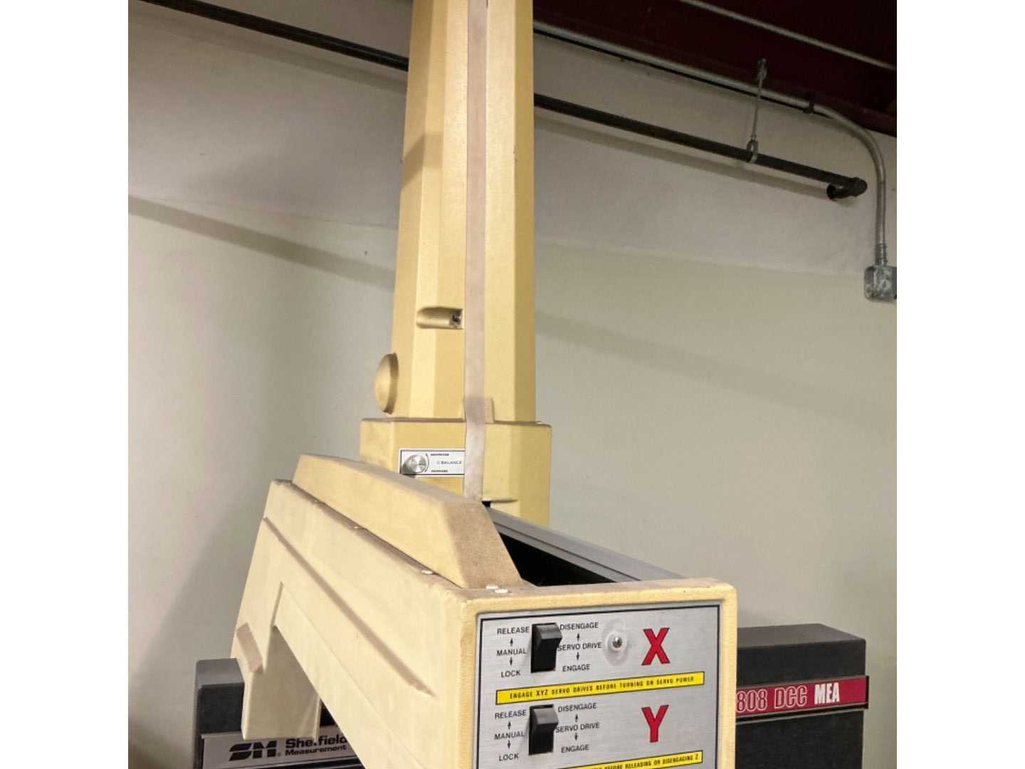 SHEFFIELD MEASUREMENT 1808 DCC OPTICAL COMPARATOR - OPTICAL COMPARATOR