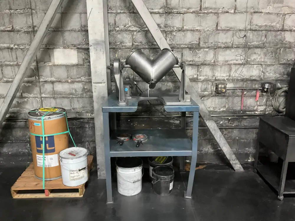 TWIN SHELL DRY BLENDER - undefined