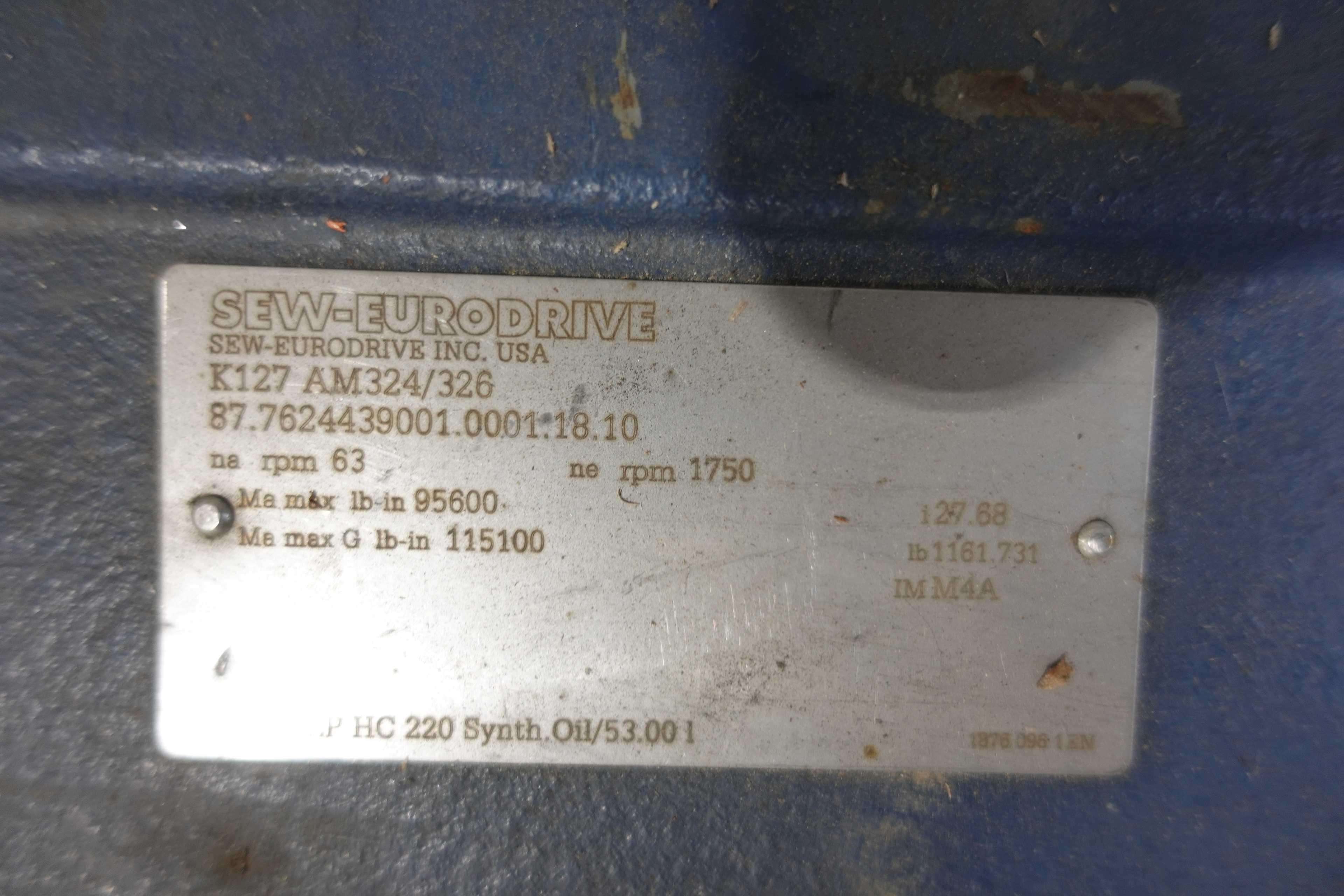 SEW-EURODRIVE K127 AM324/326 GEAR REDUCER, SOME DAMAGE - GEAR REDUCERS