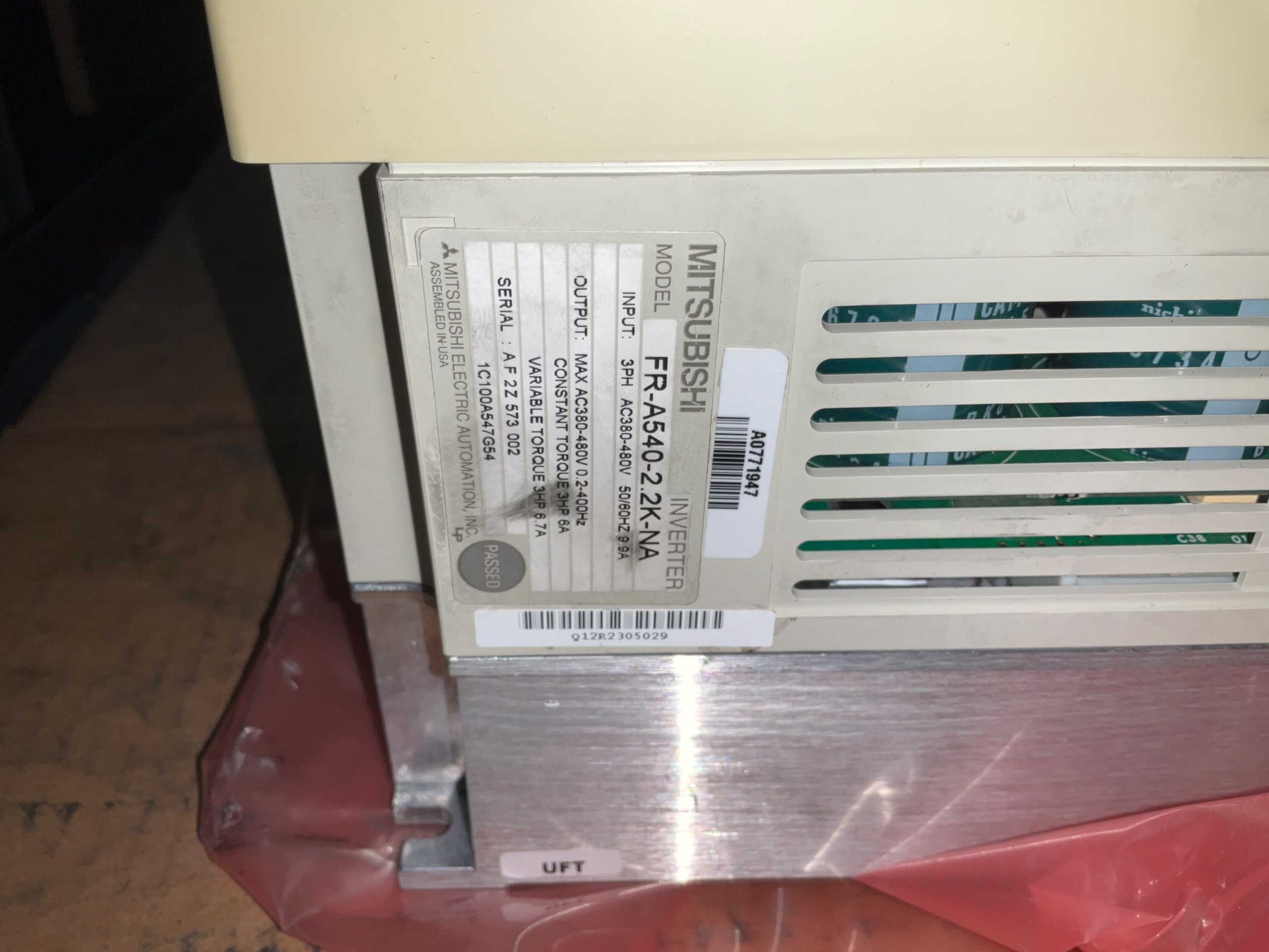 BULK QTY OF INDUSTRIAL PARTS - INDUSTRIAL PARTS