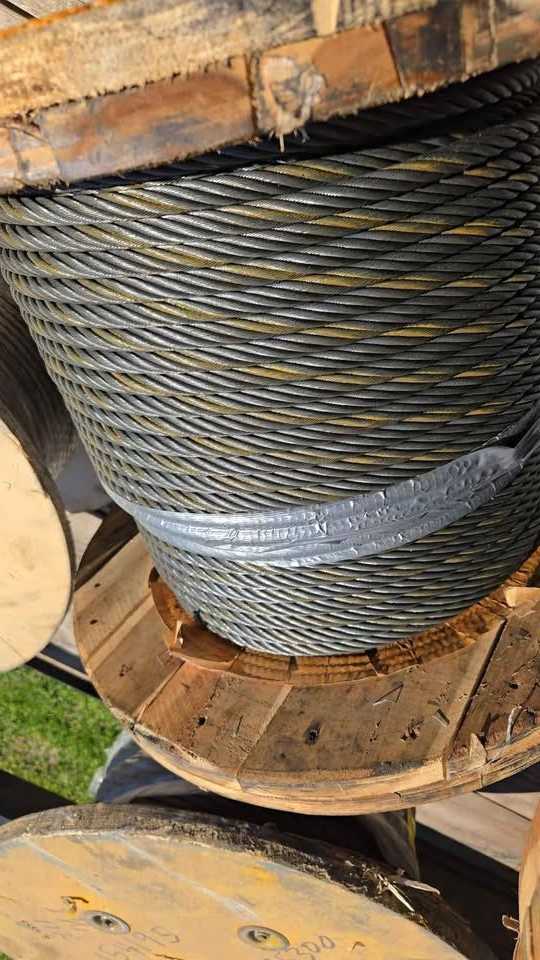 SPOOL OF 1/4" STEEL CABLE - CABLE