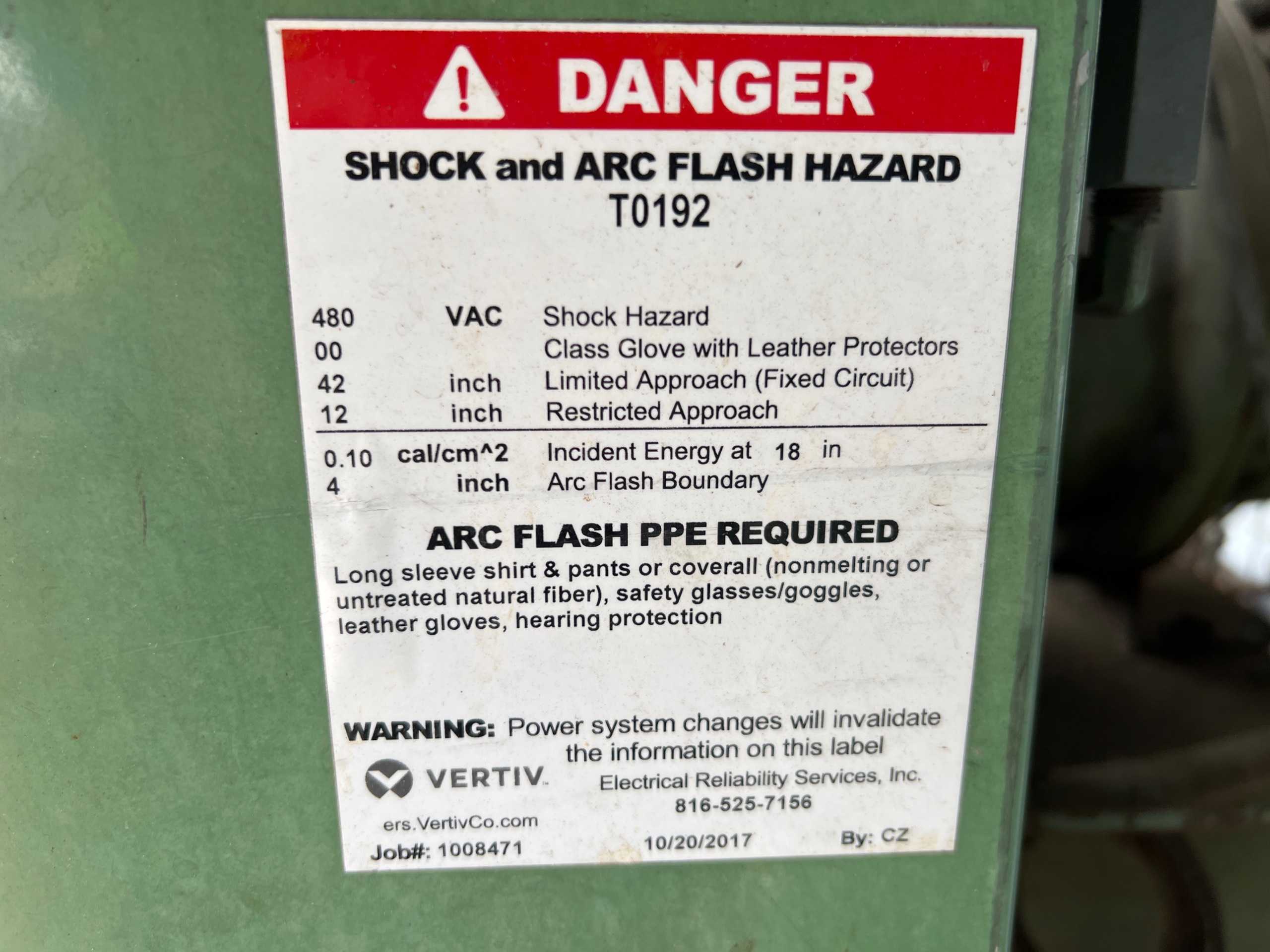 SULLAIR 10-40 AC/AC STATIONARY AIR COMPRESSOR - STATIONARY AIR COMPRESSOR