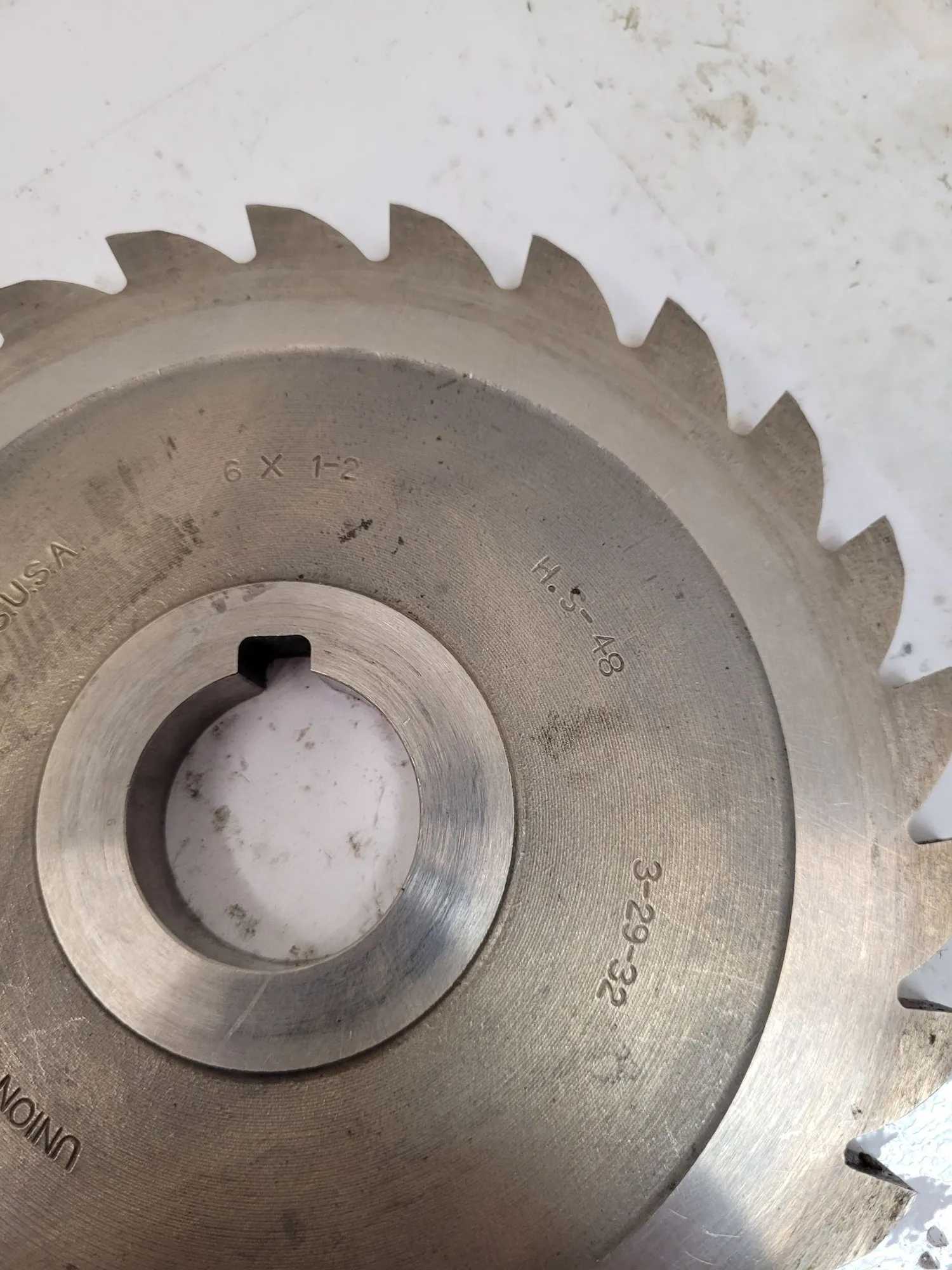 UNION TWIST DRILL CO. HS-48 SAWMILL, 6” DIA, 0.5” THK, 1.25” ARBOR, 26 TEETH - MACHINE TOOLING