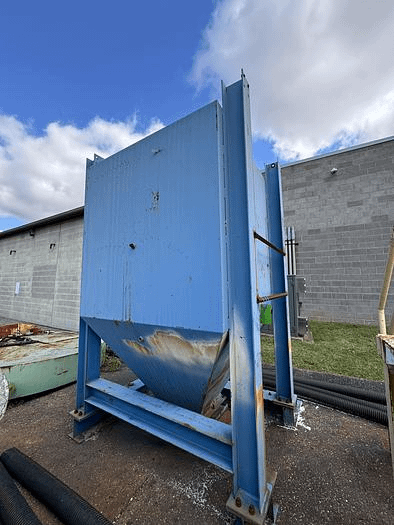 SAND HOPPER - SELF DUMPING HOPPERS