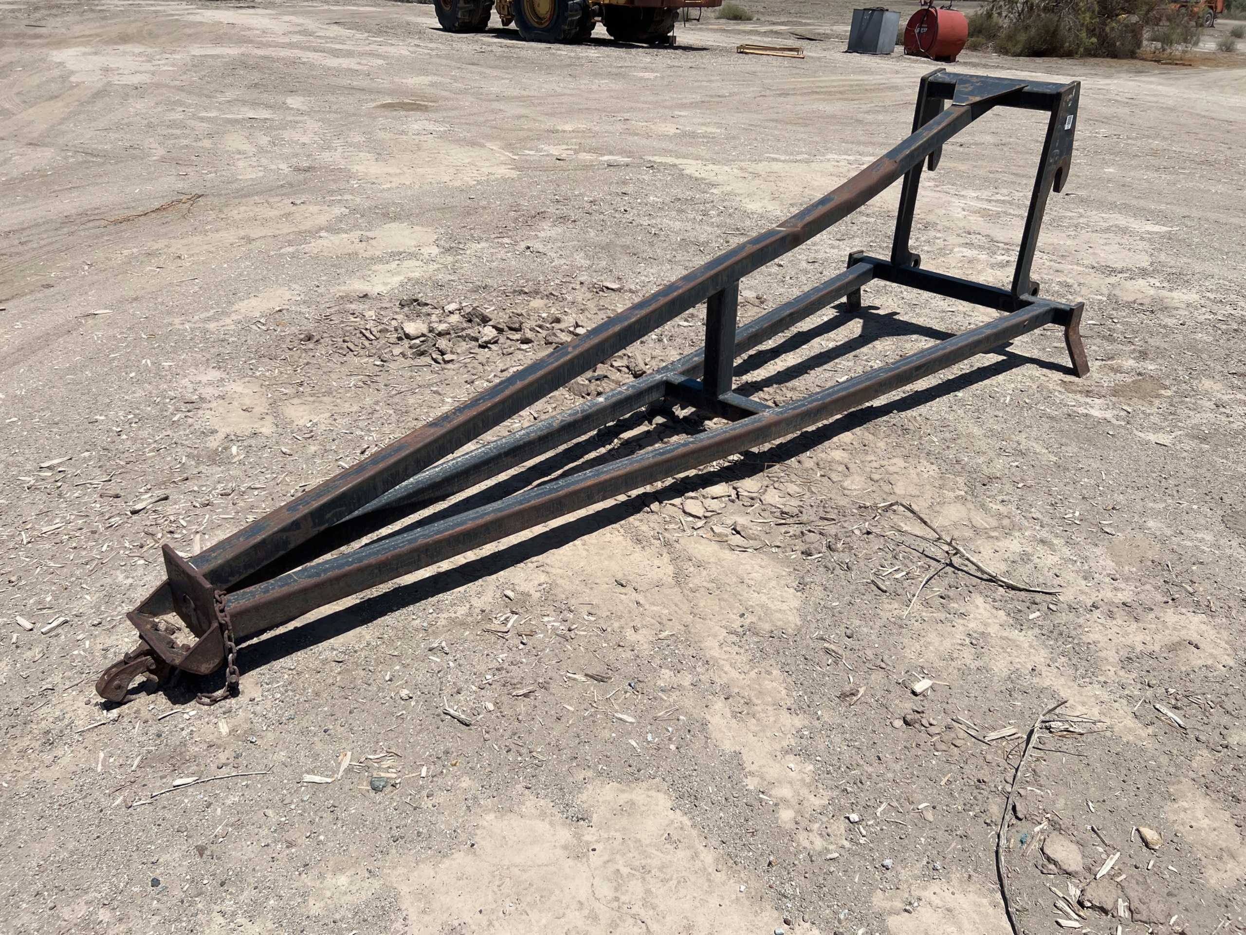 ATTACHMENT CRANE - CONSTRUCTION EQUIPMENT ATTACHMENTS