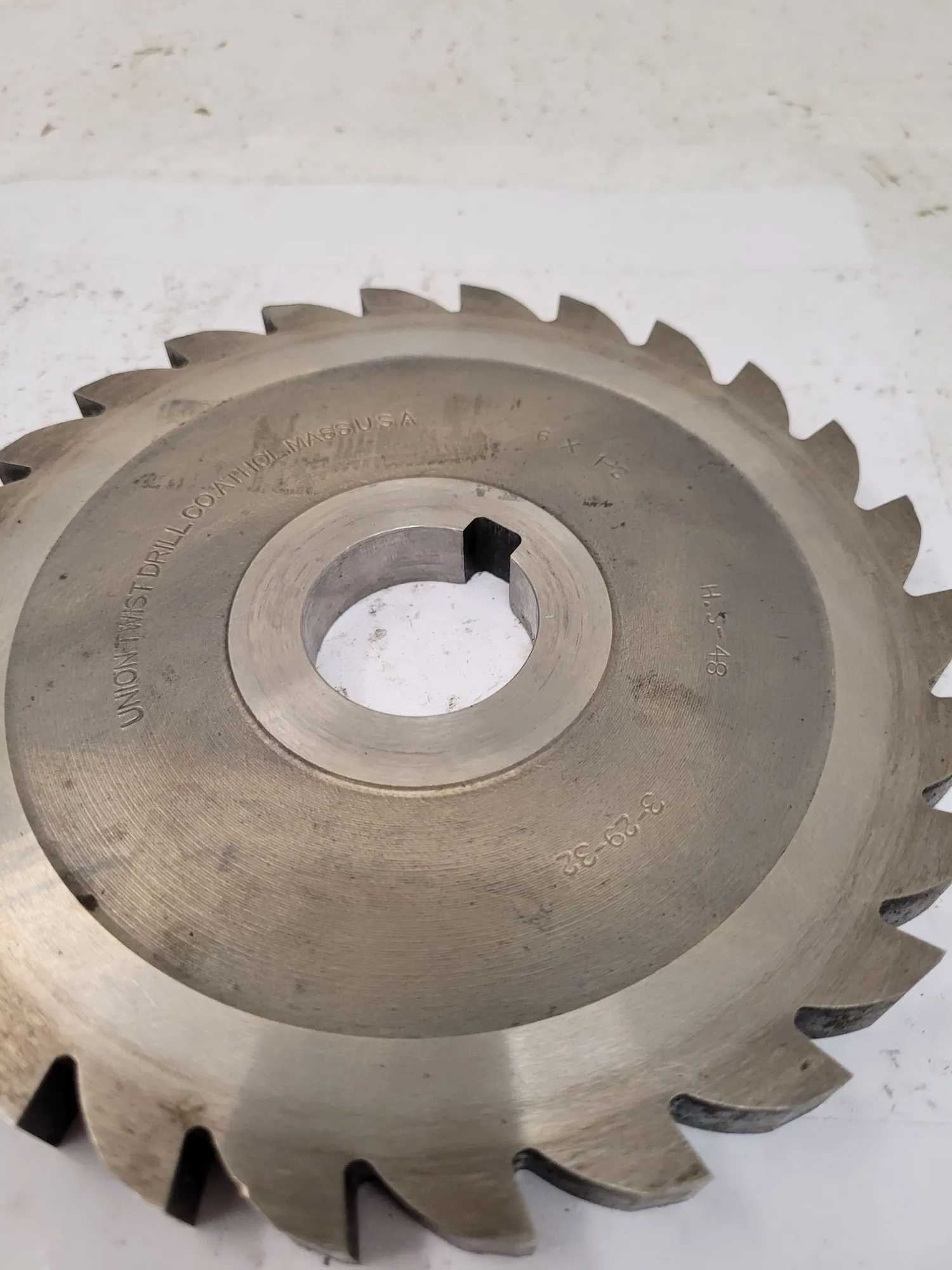 UNION TWIST DRILL CO. HS-48 SAWMILL, 6” DIA, 0.5” THK, 1.25” ARBOR, 26 TEETH - MACHINE TOOLING