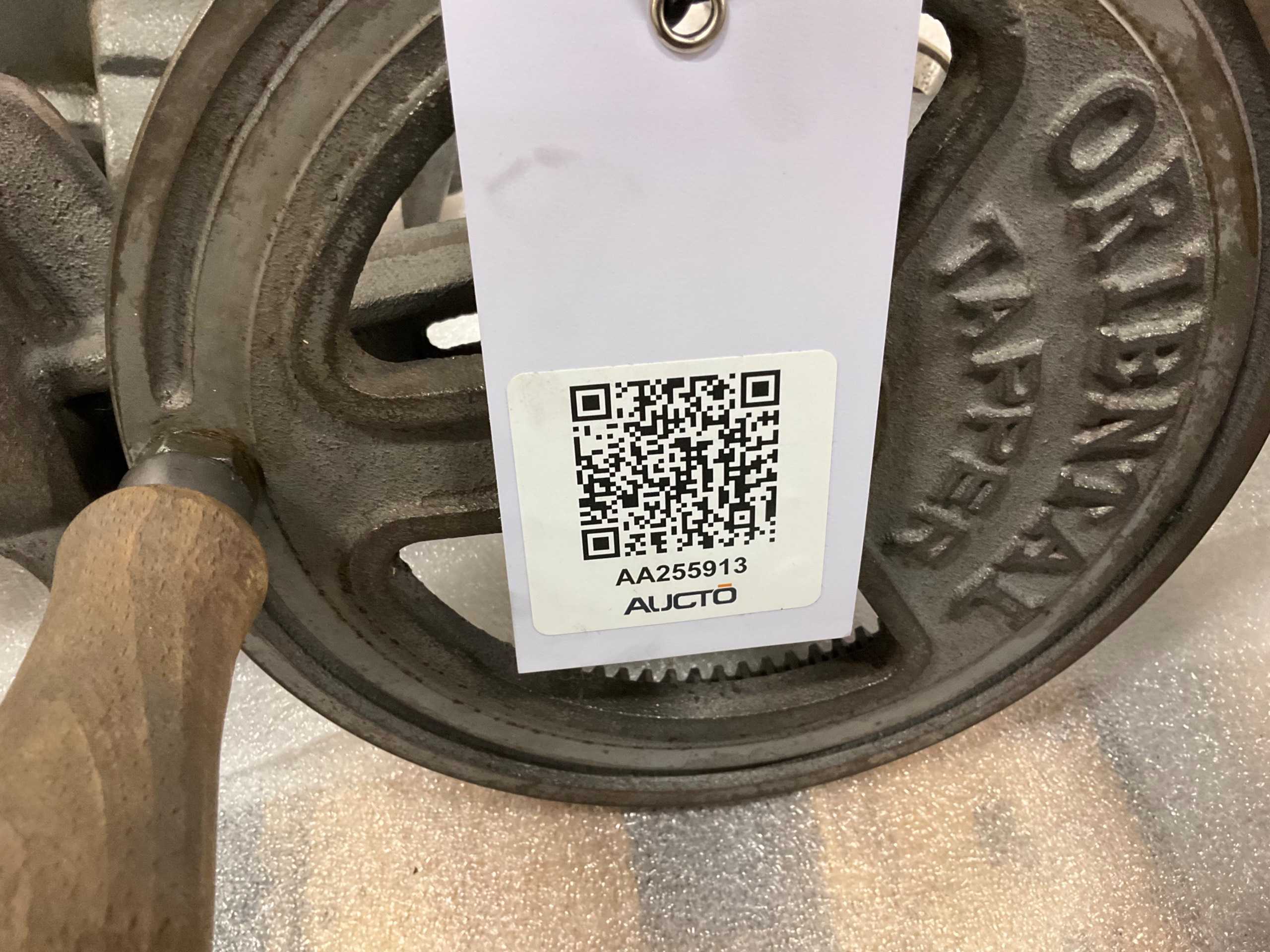 BULK QTY OF INDUSTRIAL PARTS - INDUSTRIAL PARTS