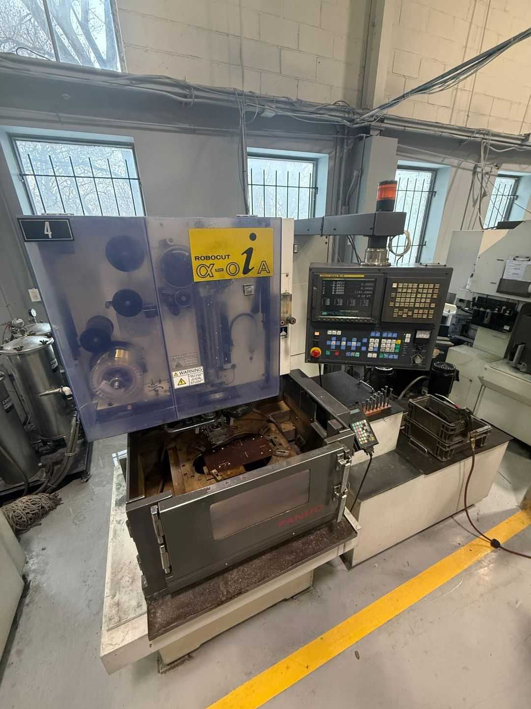 2000 FANUC ROBOCUT ALPHA-0IA CNC WIRE-CUT EDM, 320X220X180MM TRAVEL, 500KG MAX LOAD - WIRE EDM MACHINES