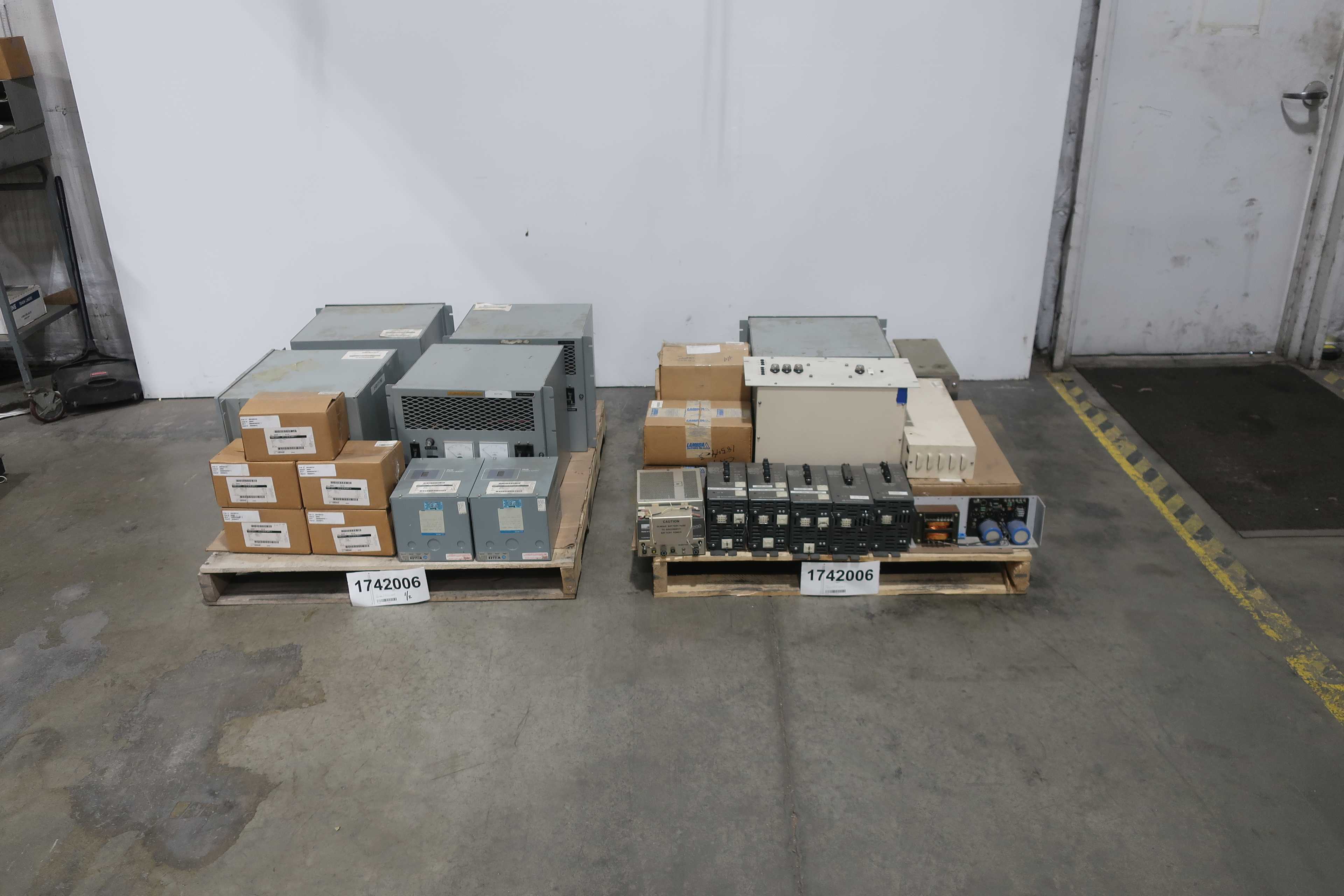 SKU 1742006 - 2 PALLETS OF ASSORTED POWER SUPPLIES - POWER SUPPLIES