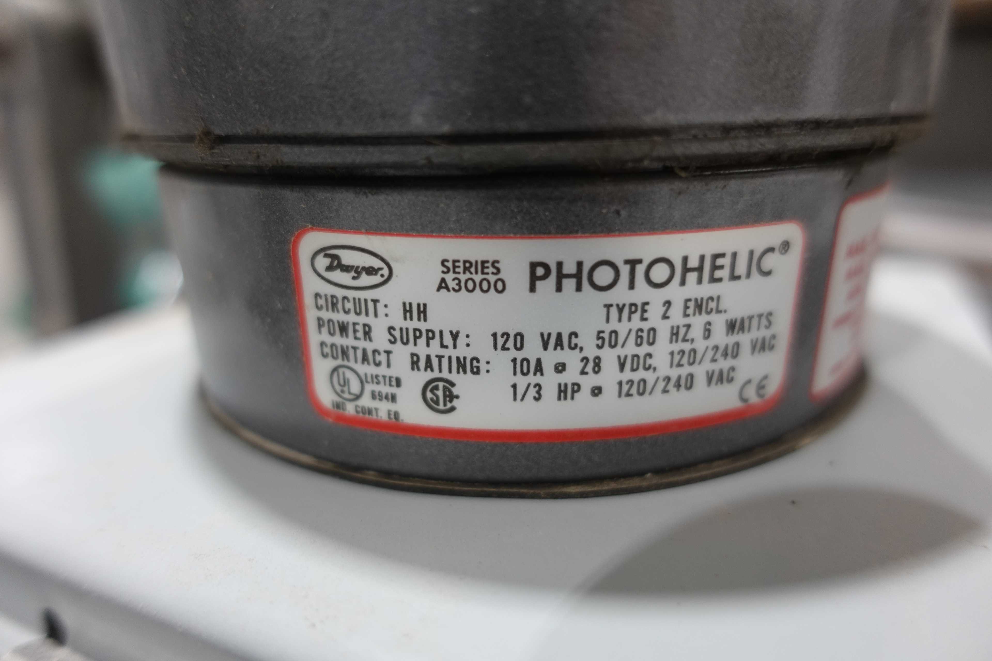 PALLET OF ASSORTED INSTRUMENTATION - INSTRUMENTATION