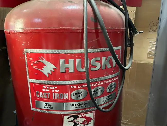 HUSKY 80 GALLON STATIONARY AIR COMPRESSOR - undefined