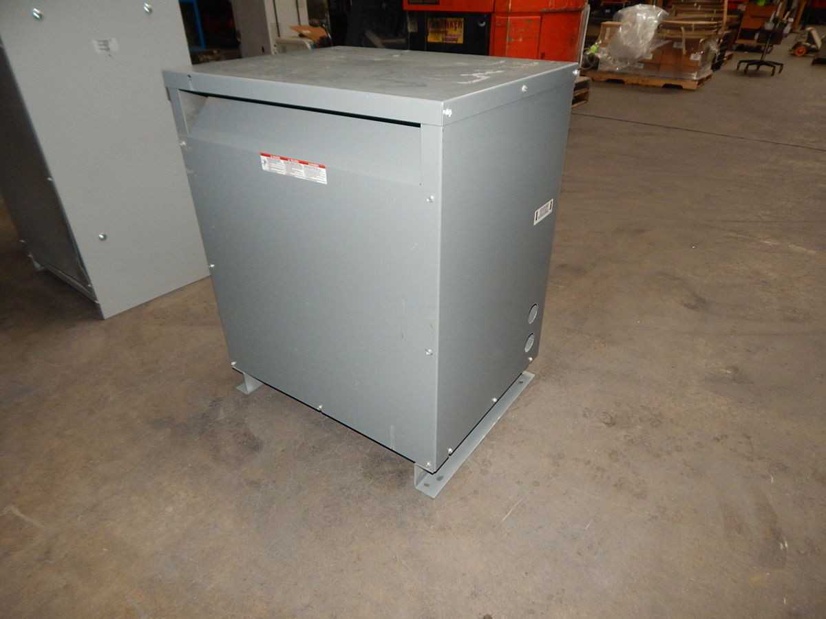 SQUARE D 112T132H, 112.5 KVA CAPACITY, 3-PHASE, 480V PRIMARY, 208Y/120V SECONDARY - DRY TRANSFORMERS