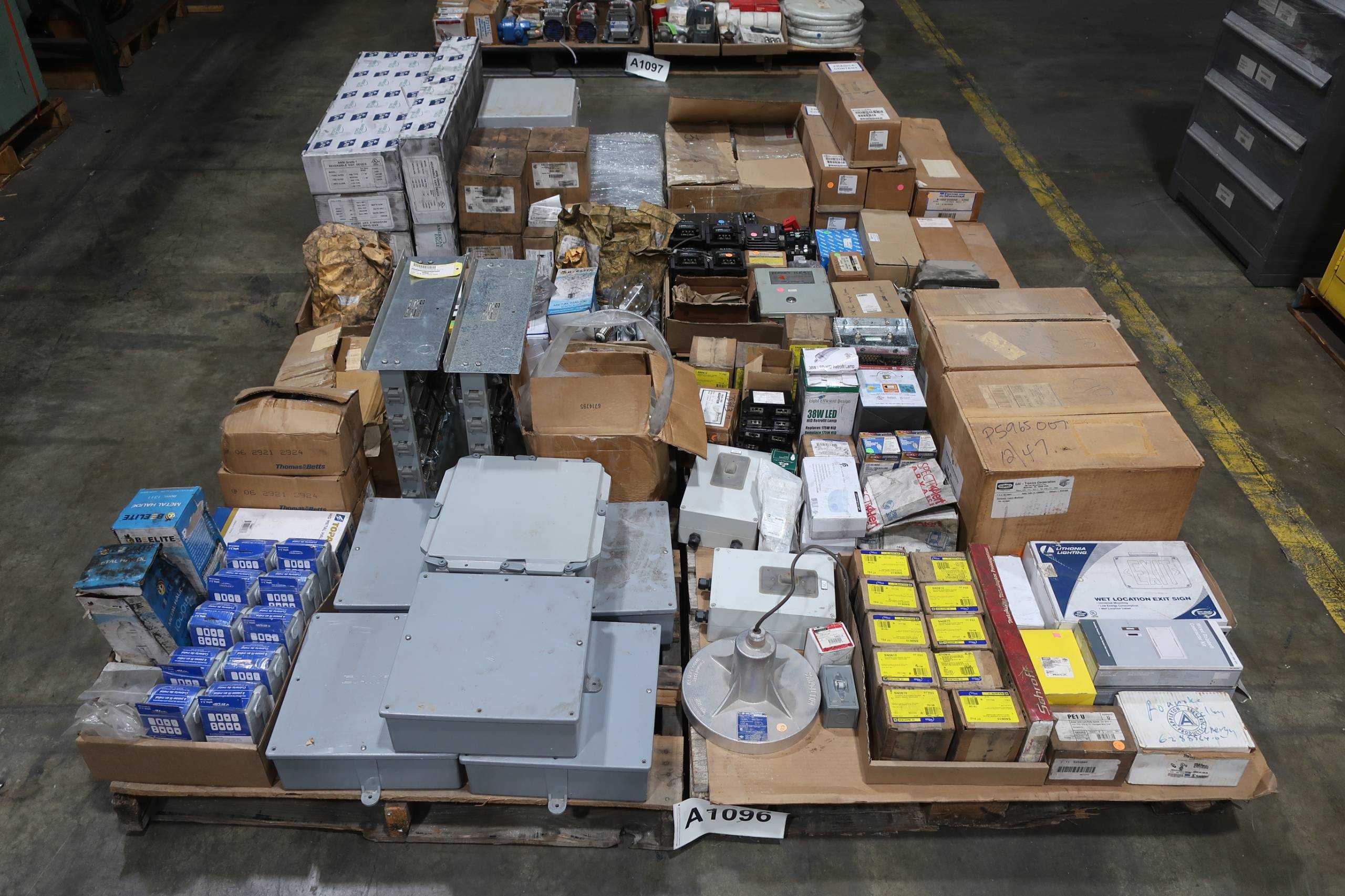 4 PALLETS OF ASSORTED ELECTRICAL AND CONTROLS - ELECTRICAL PARTS