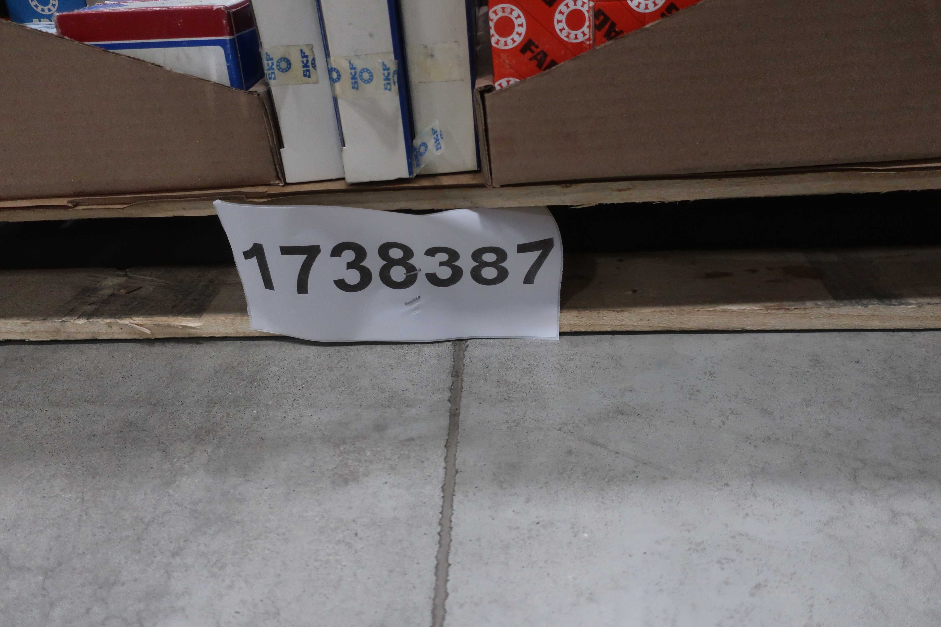 SKU 1738387 - PALLET OF ASSORTED BEARINGS - BEARINGS