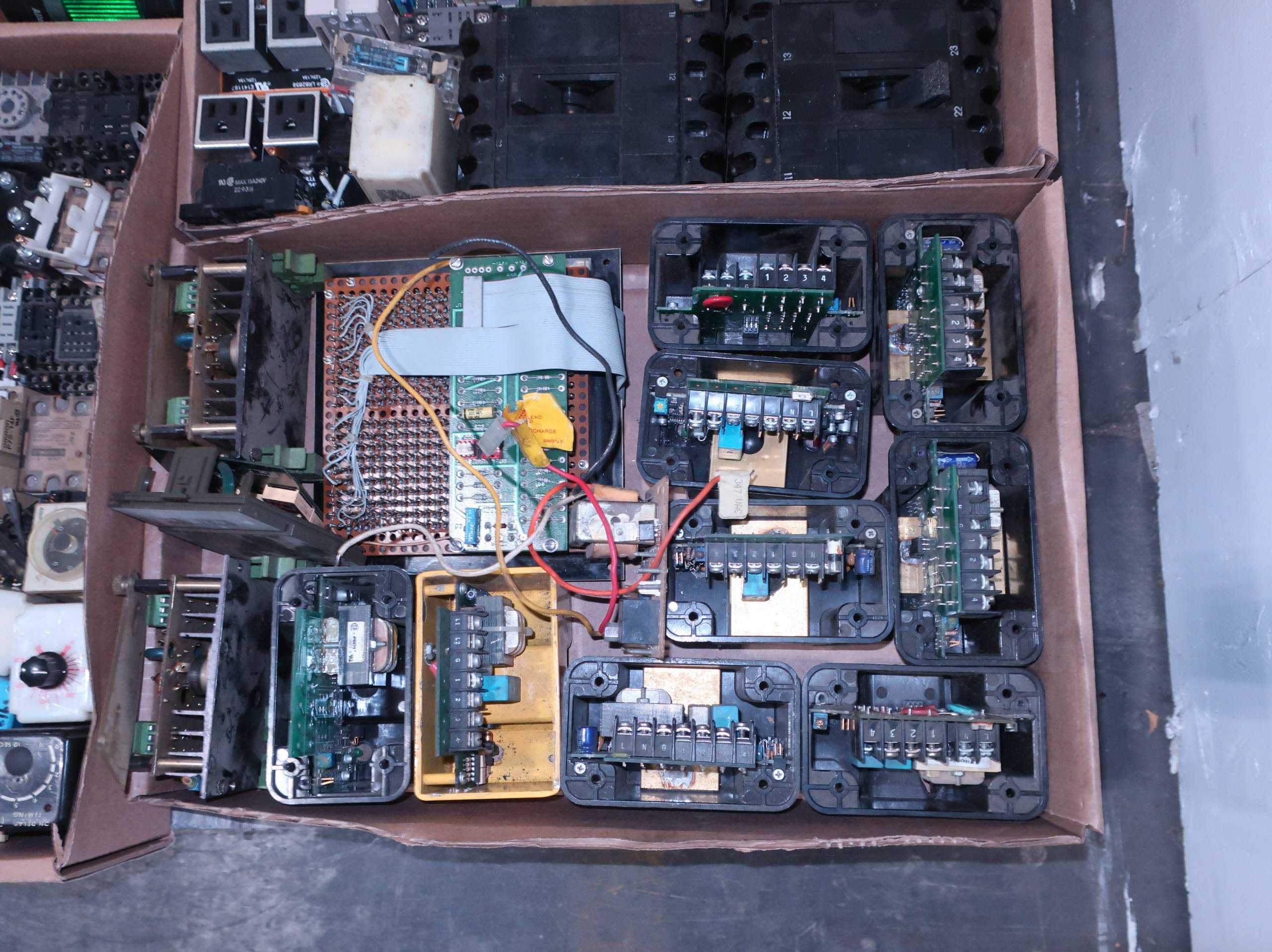 2 PALLETS OF ASSORTED AUTOMATION - ELECTRONIC COMPONENTS